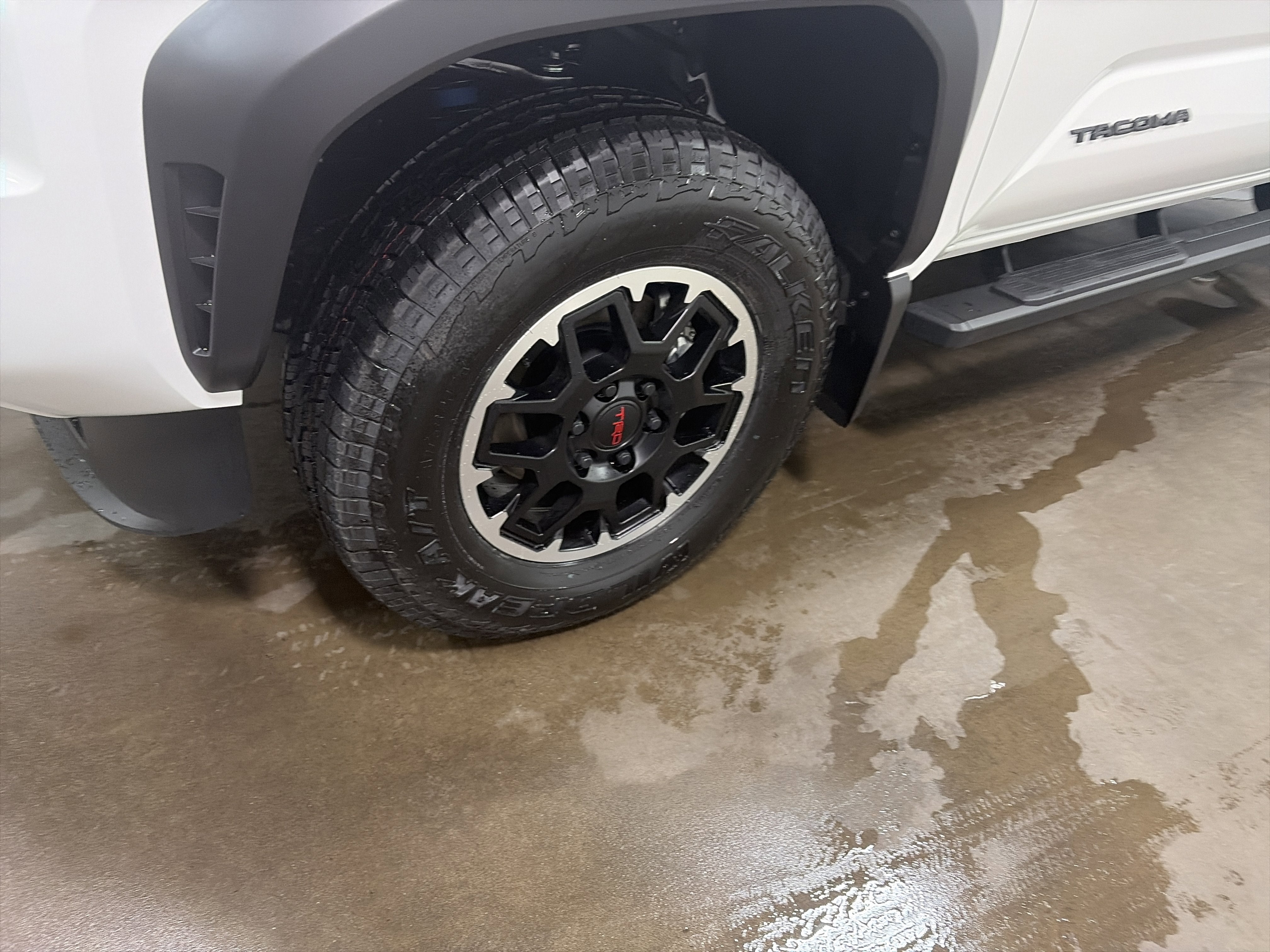 2026 Toyota Tacoma i-FORCE MAX TRD Off-Road i-FORCE MAX