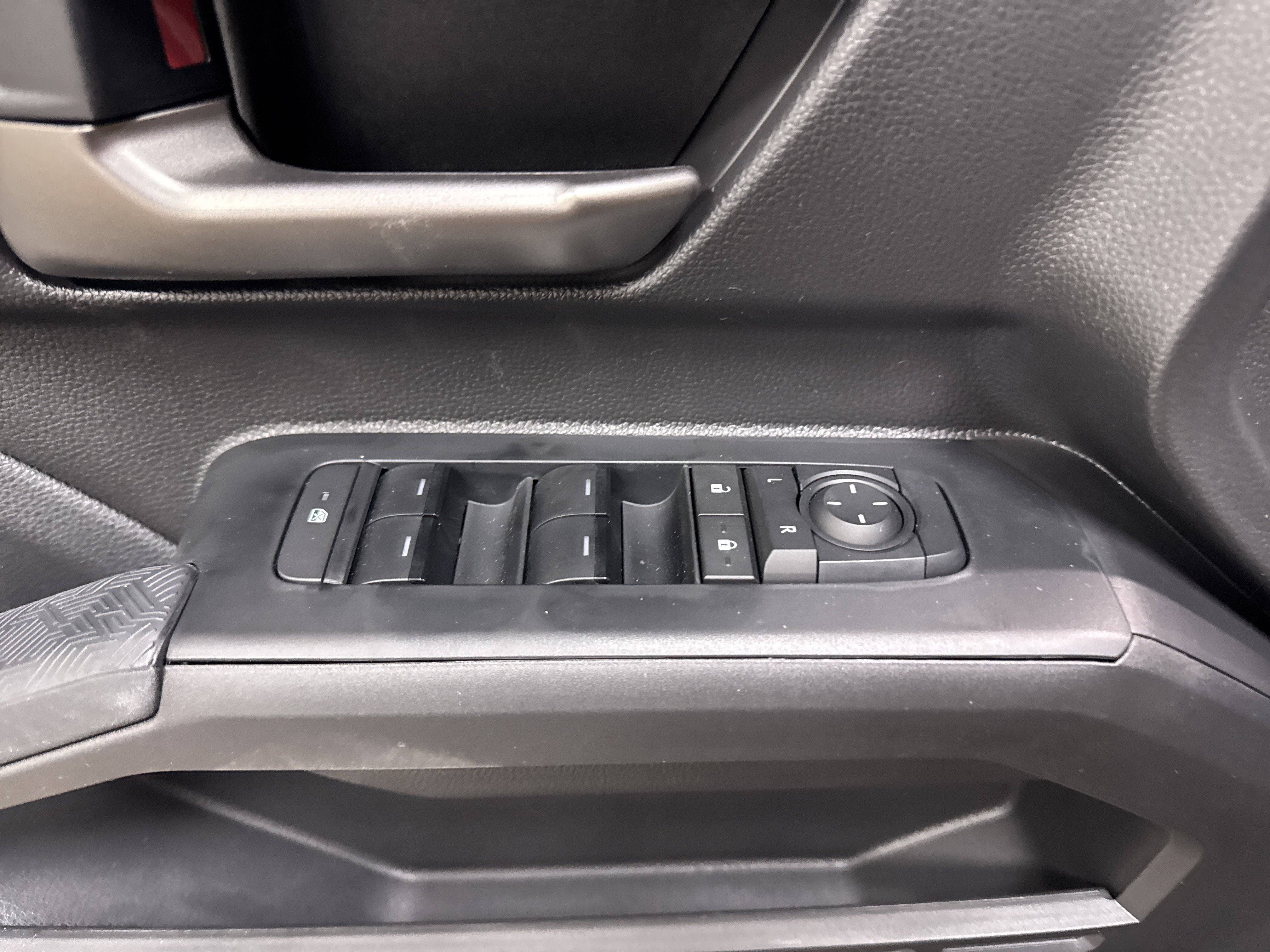 2025 Toyota Tacoma i-FORCE MAX TRD Off-Road i-FORCE MAX