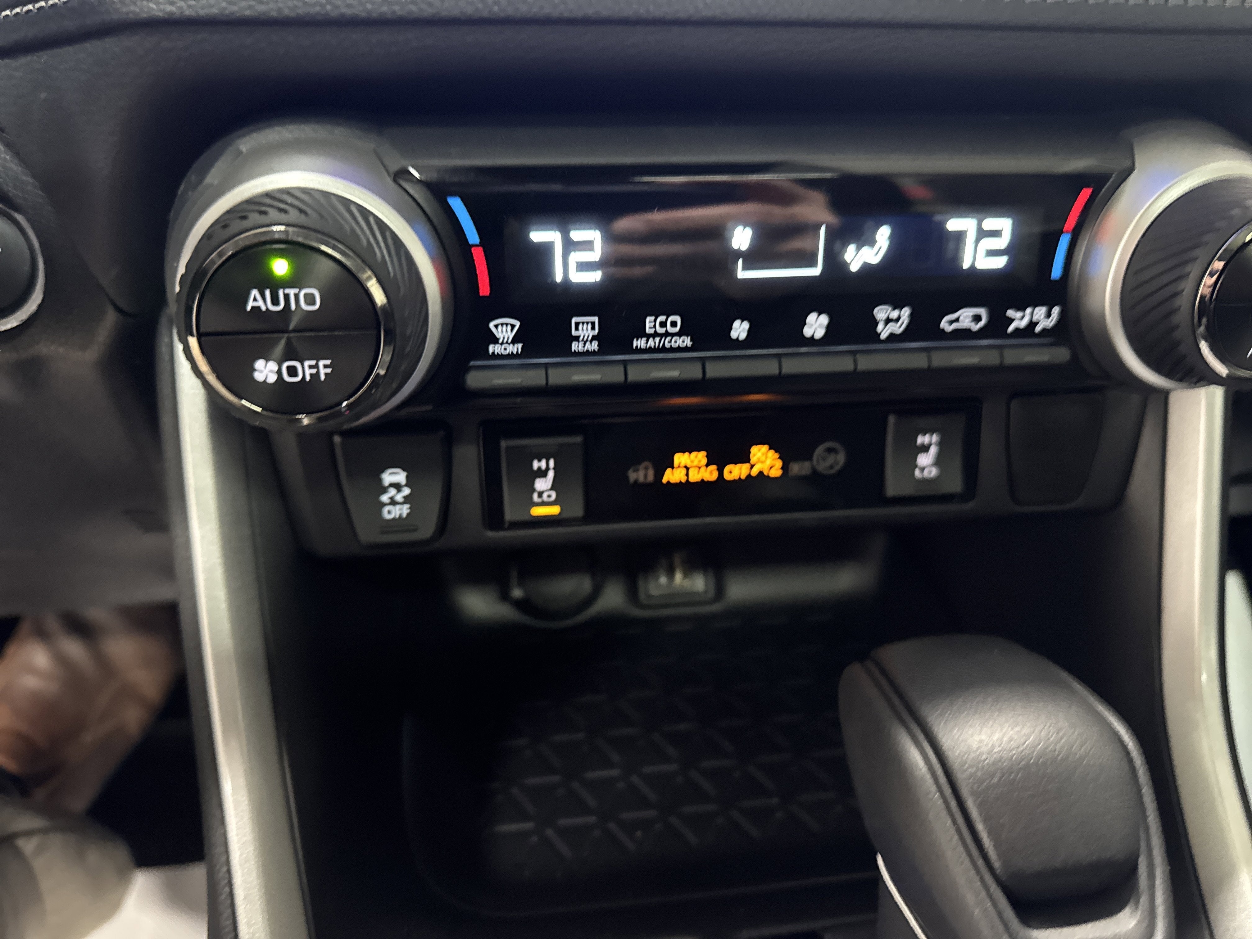 2025 Toyota RAV4 Hybrid Hybrid XLE