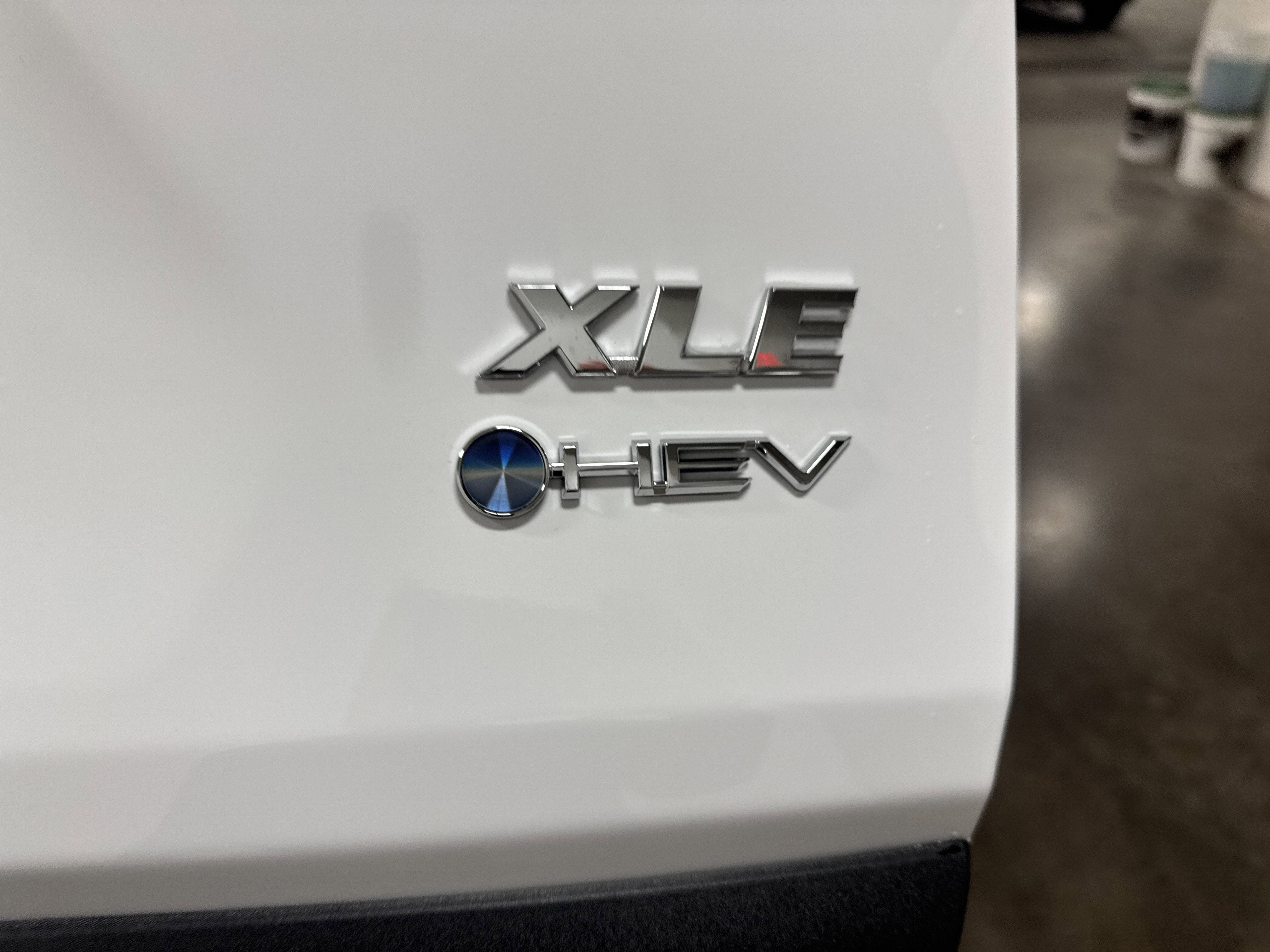 2025 Toyota RAV4 Hybrid Hybrid XLE