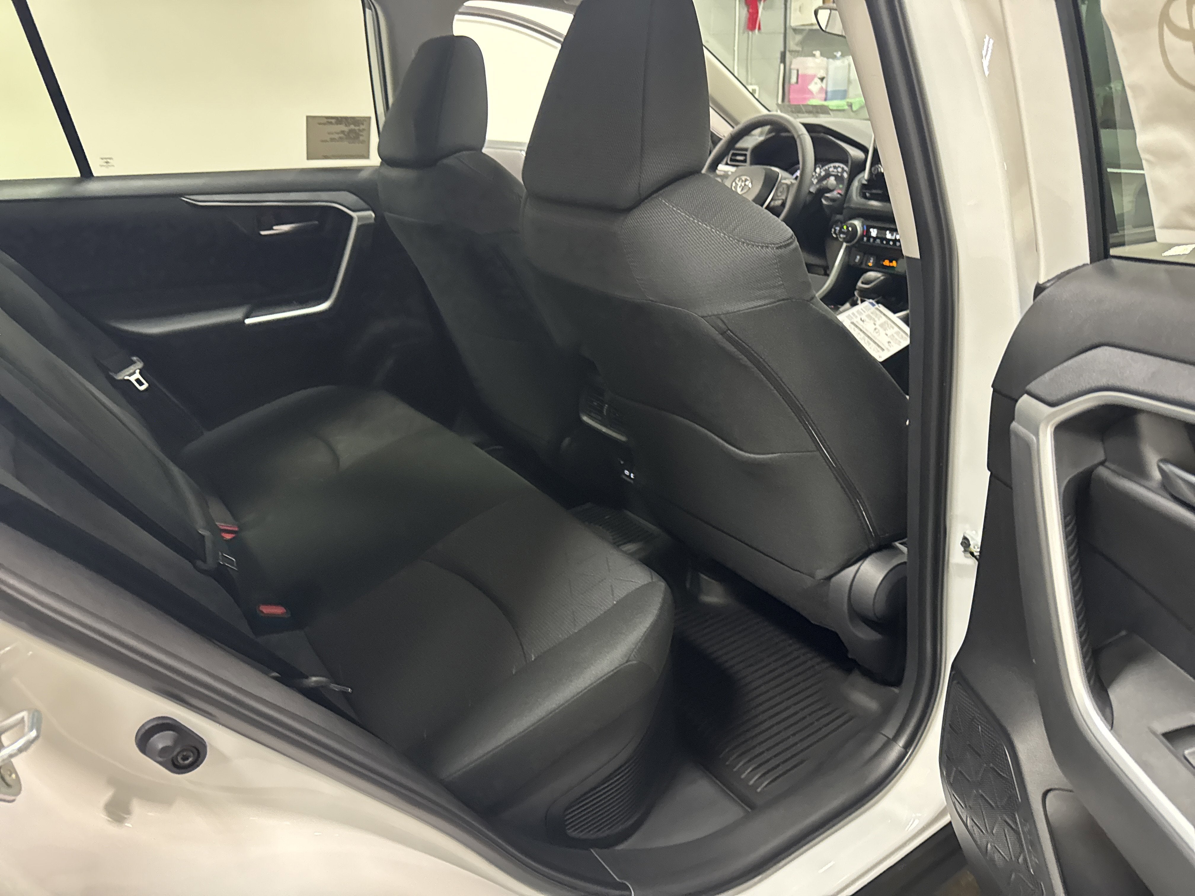 2025 Toyota RAV4 Hybrid Hybrid XLE