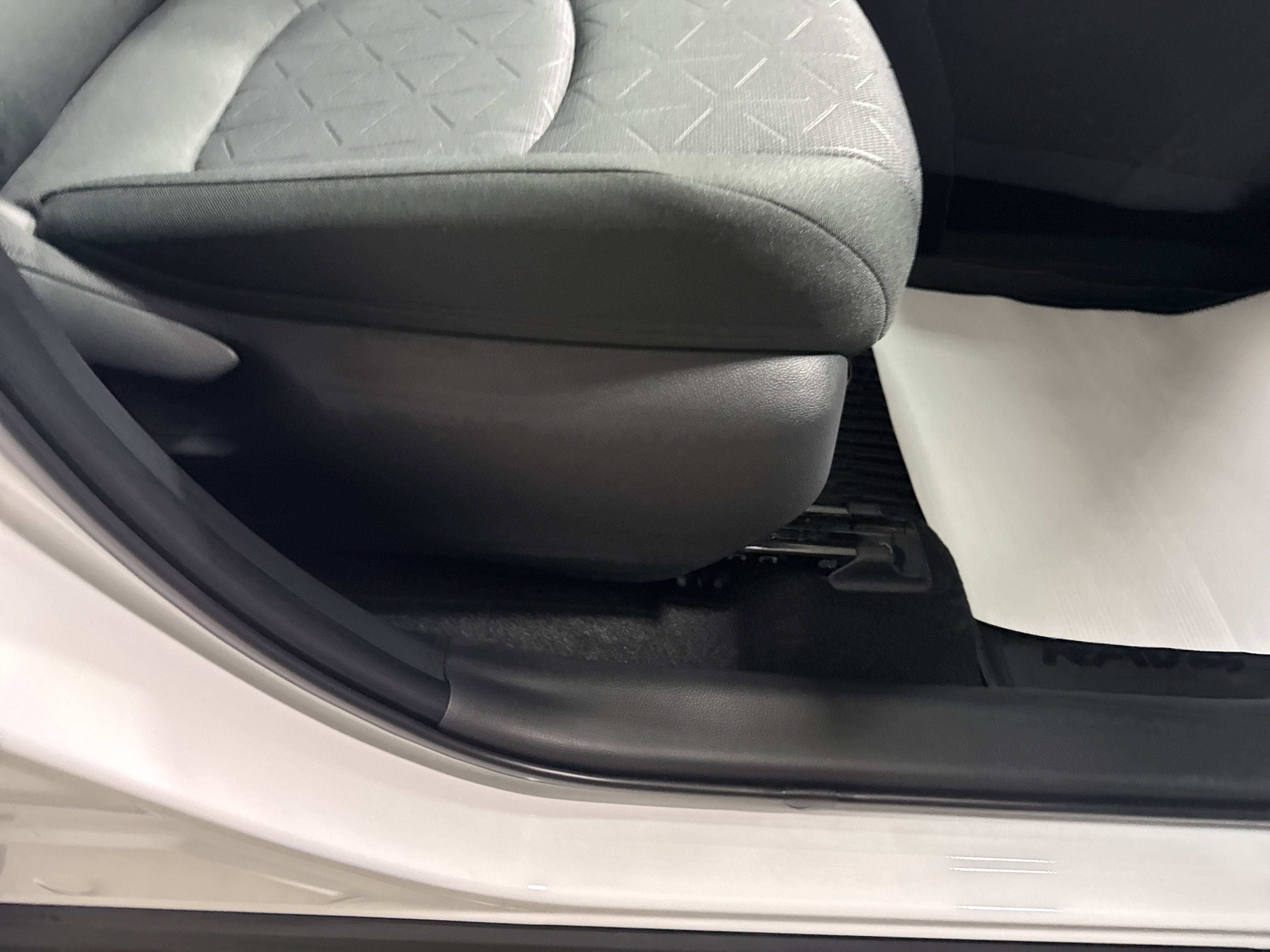 2025 Toyota RAV4 Hybrid Hybrid XLE