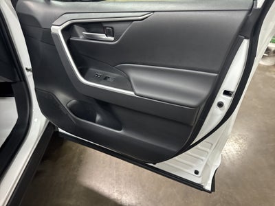 2025 Toyota RAV4 Hybrid Hybrid XLE