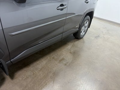 2025 Toyota RAV4 Hybrid Hybrid XLE