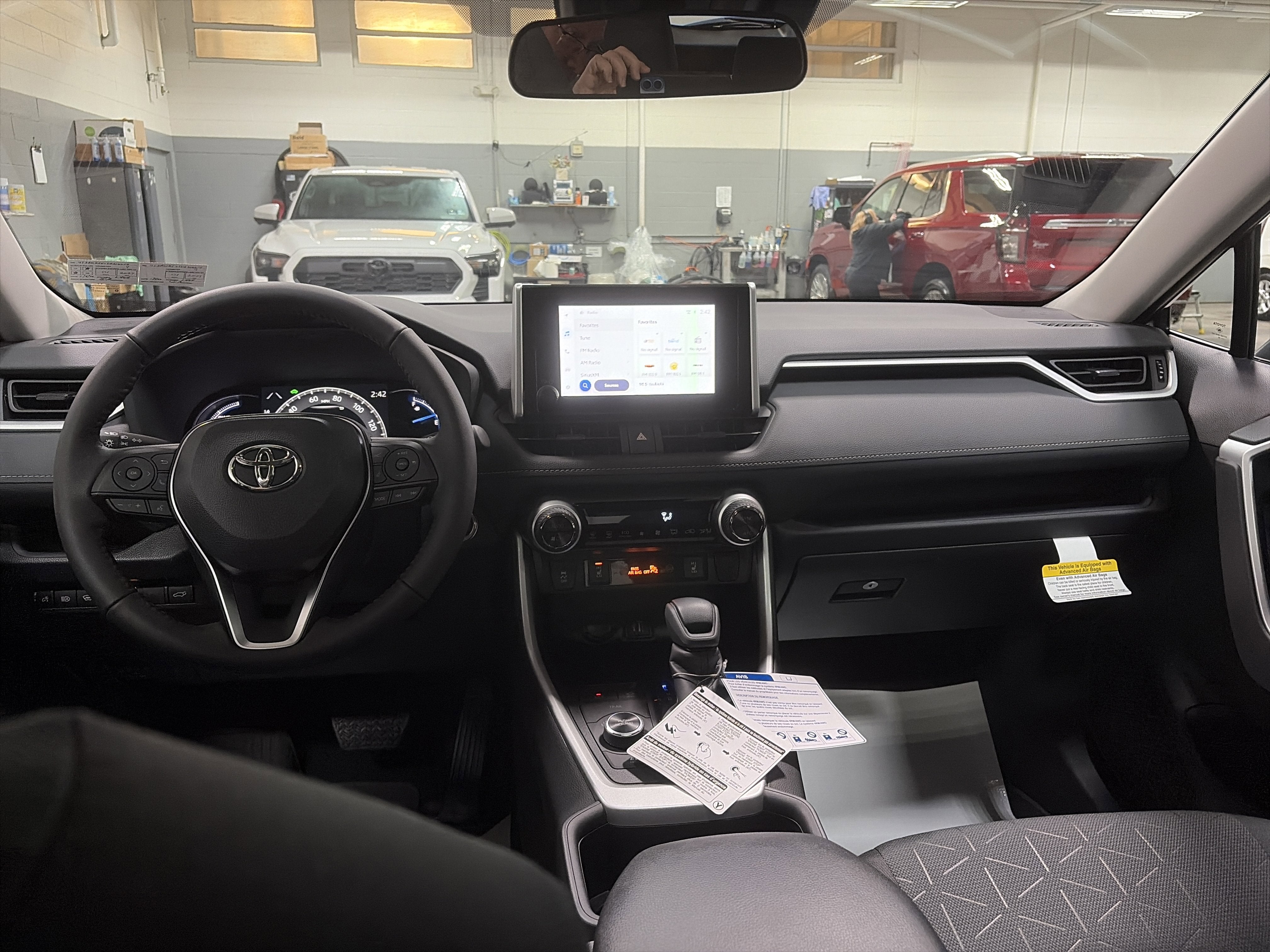 2025 Toyota RAV4 Hybrid Hybrid XLE