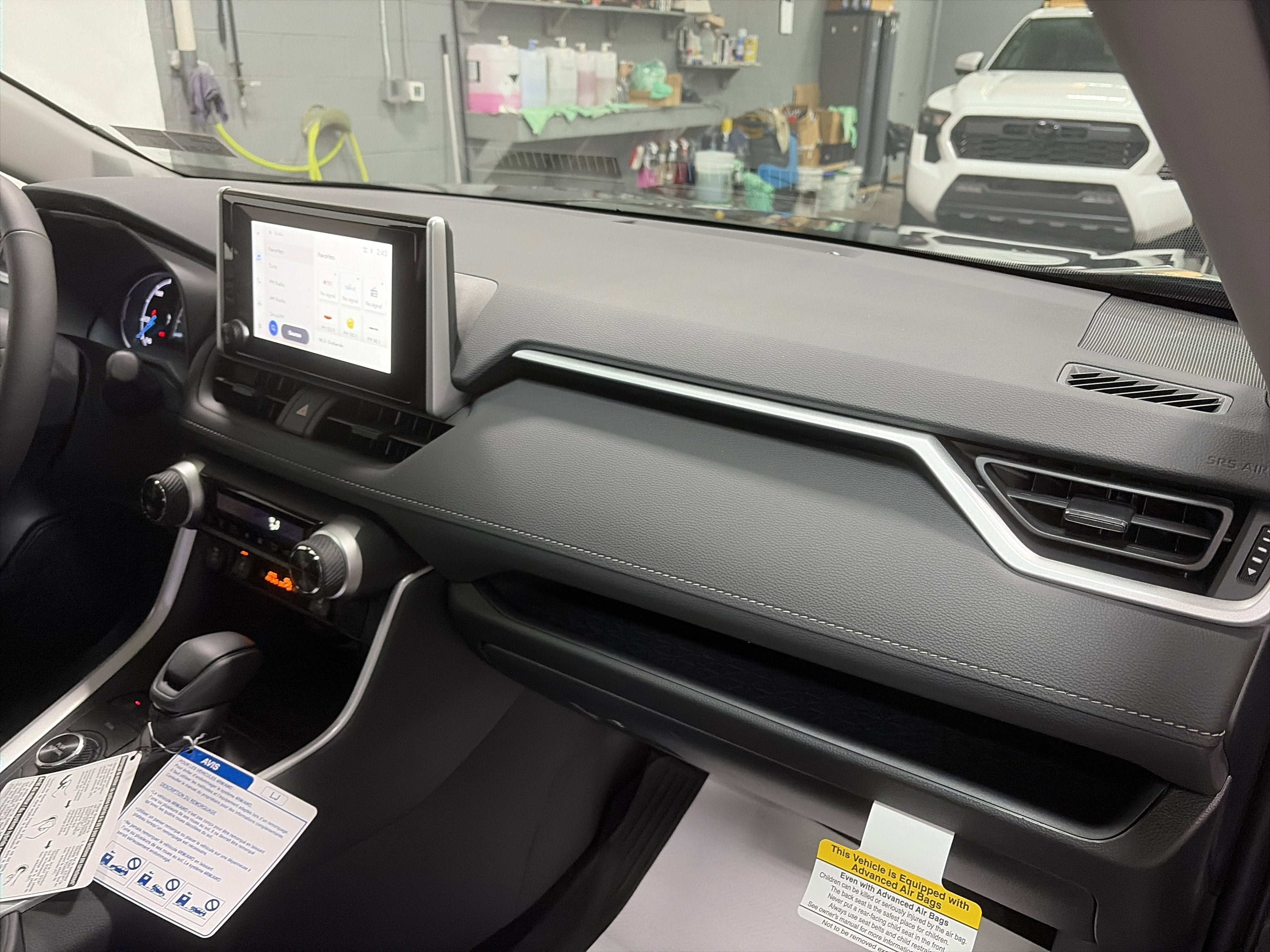 2025 Toyota RAV4 Hybrid Hybrid XLE