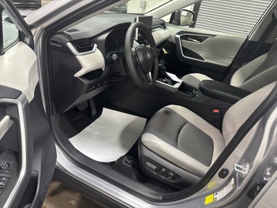 2025 Toyota RAV4 Hybrid Hybrid XLE