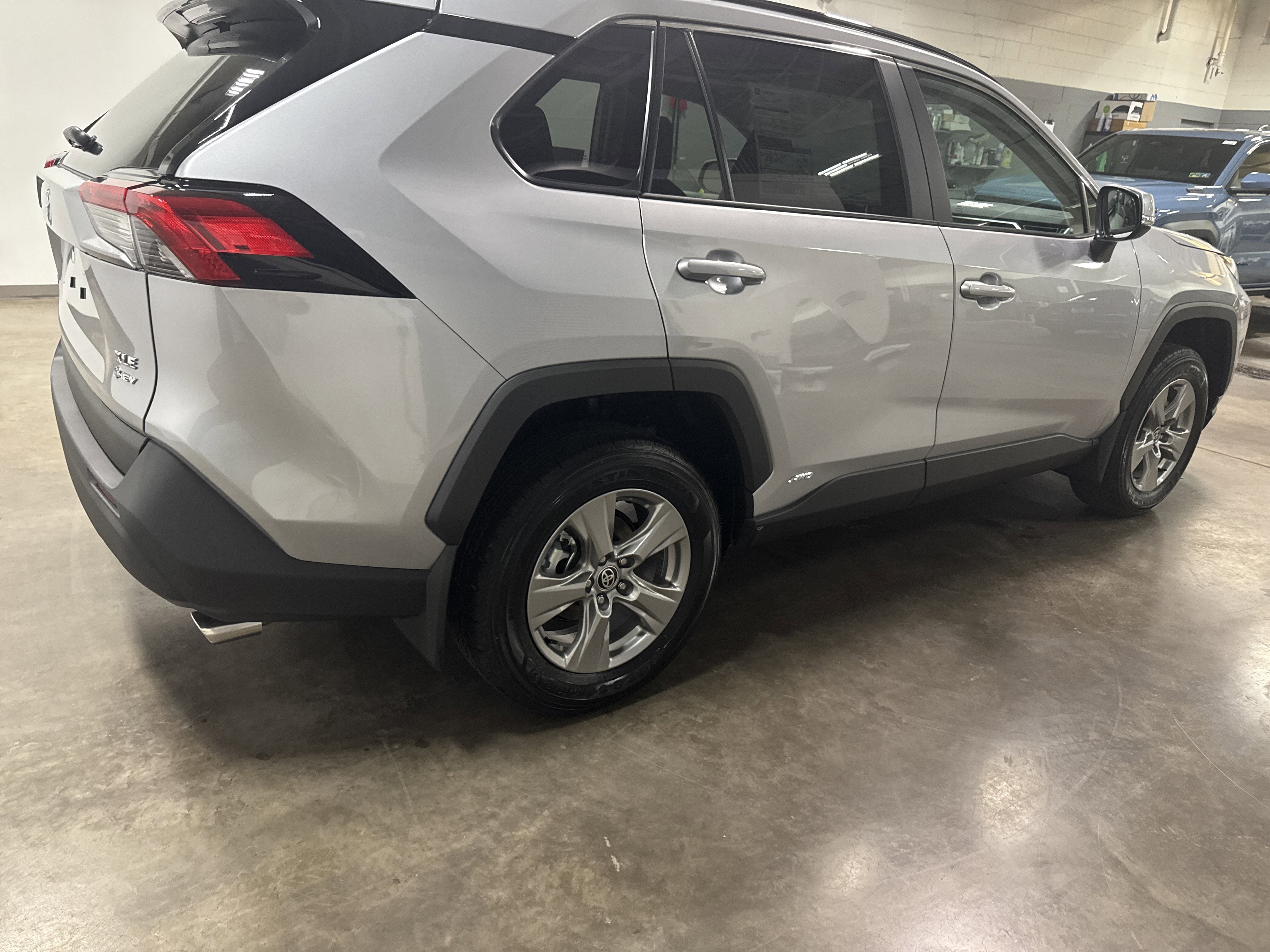 2025 Toyota RAV4 Hybrid Hybrid XLE