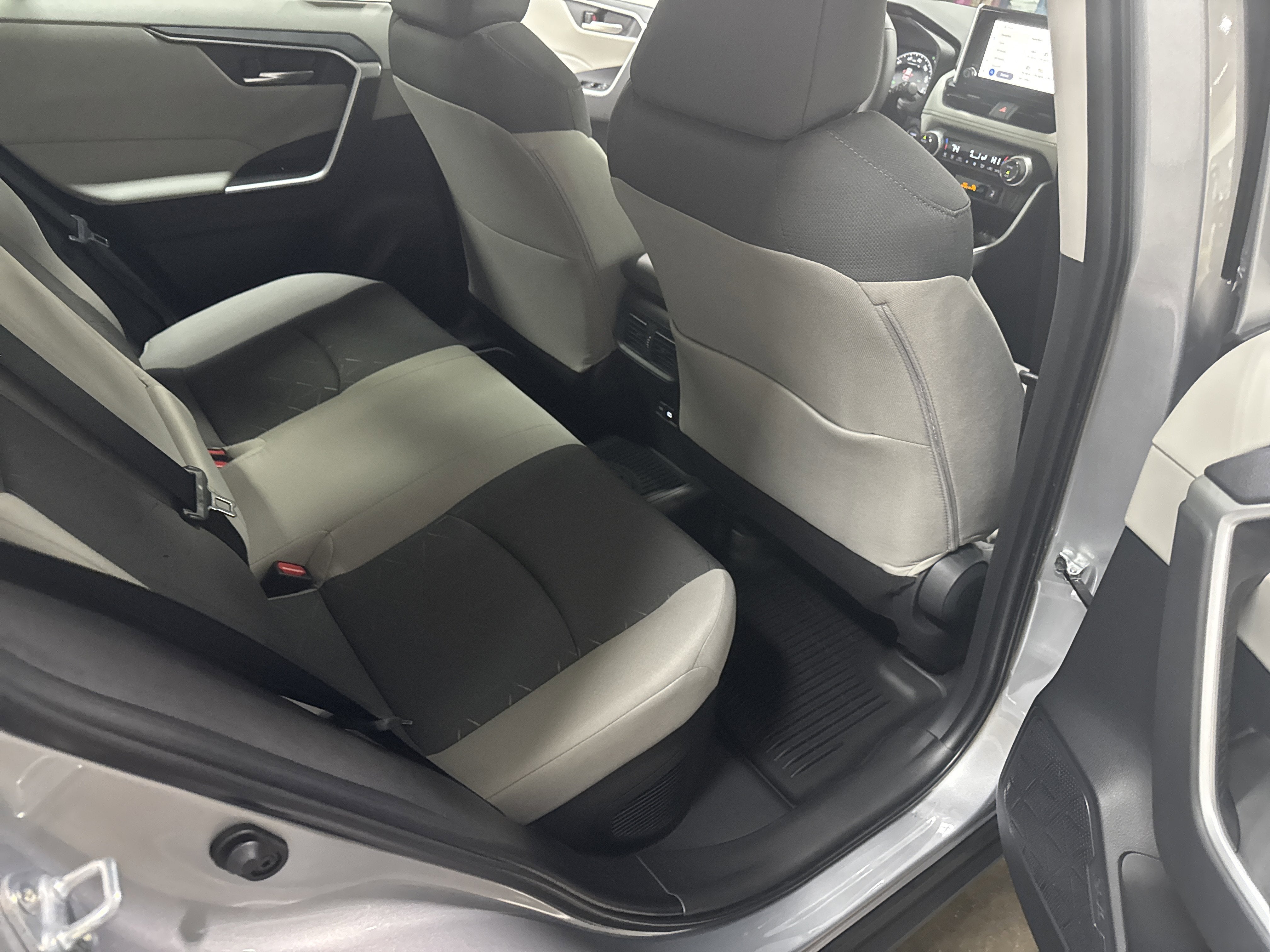 2025 Toyota RAV4 Hybrid Hybrid XLE