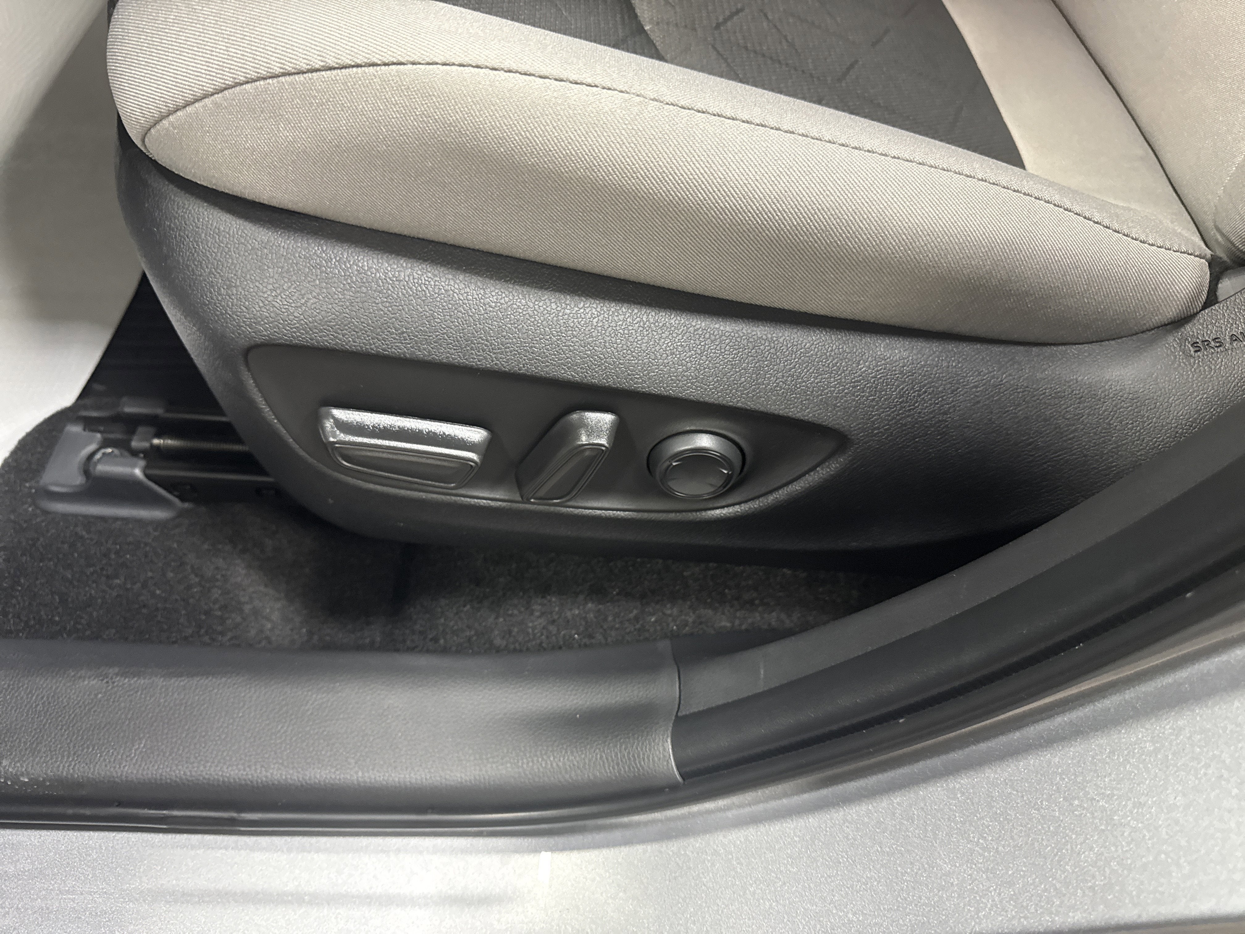 2025 Toyota RAV4 Hybrid Hybrid XLE