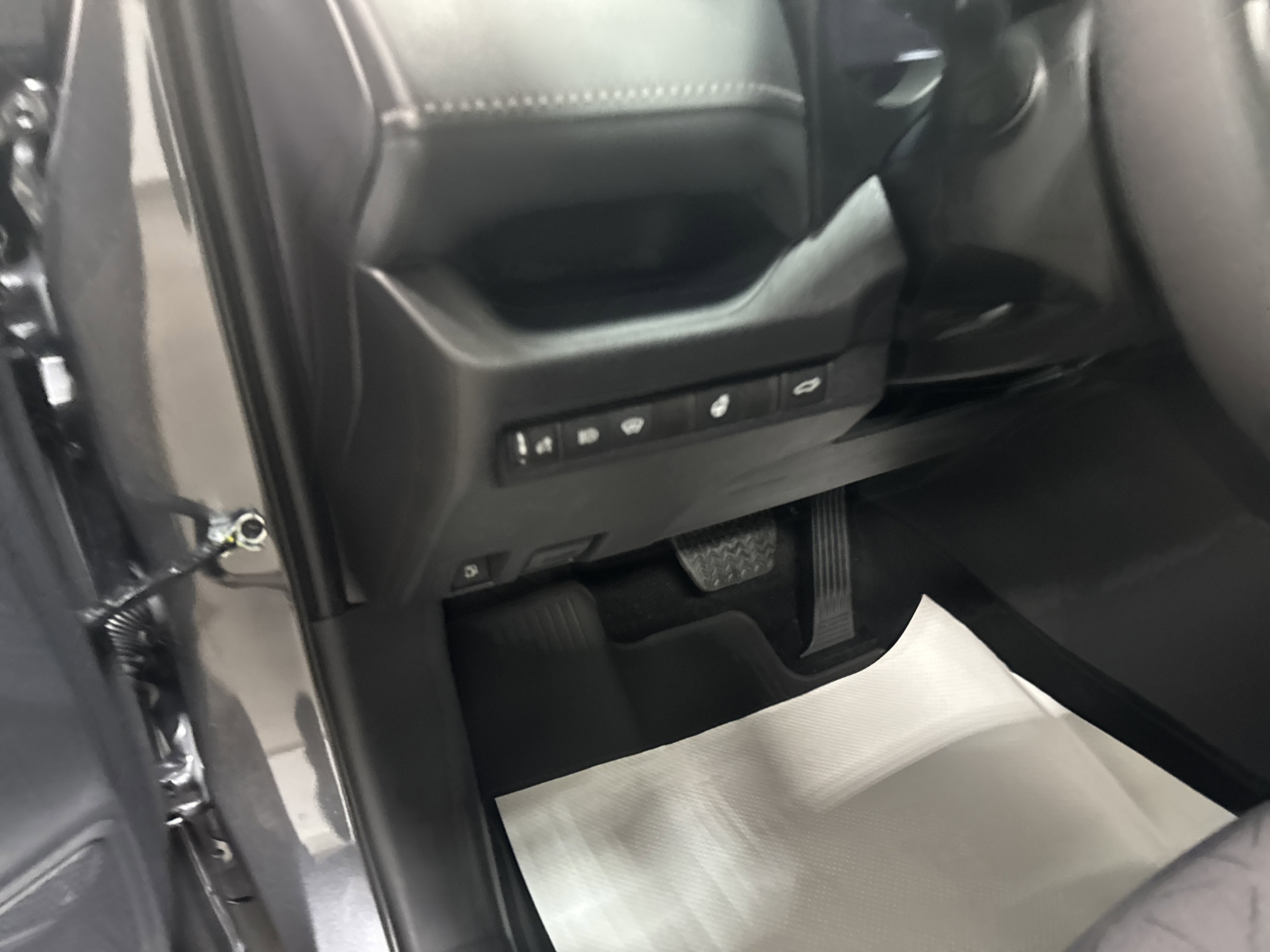 2025 Toyota RAV4 Hybrid Hybrid XLE