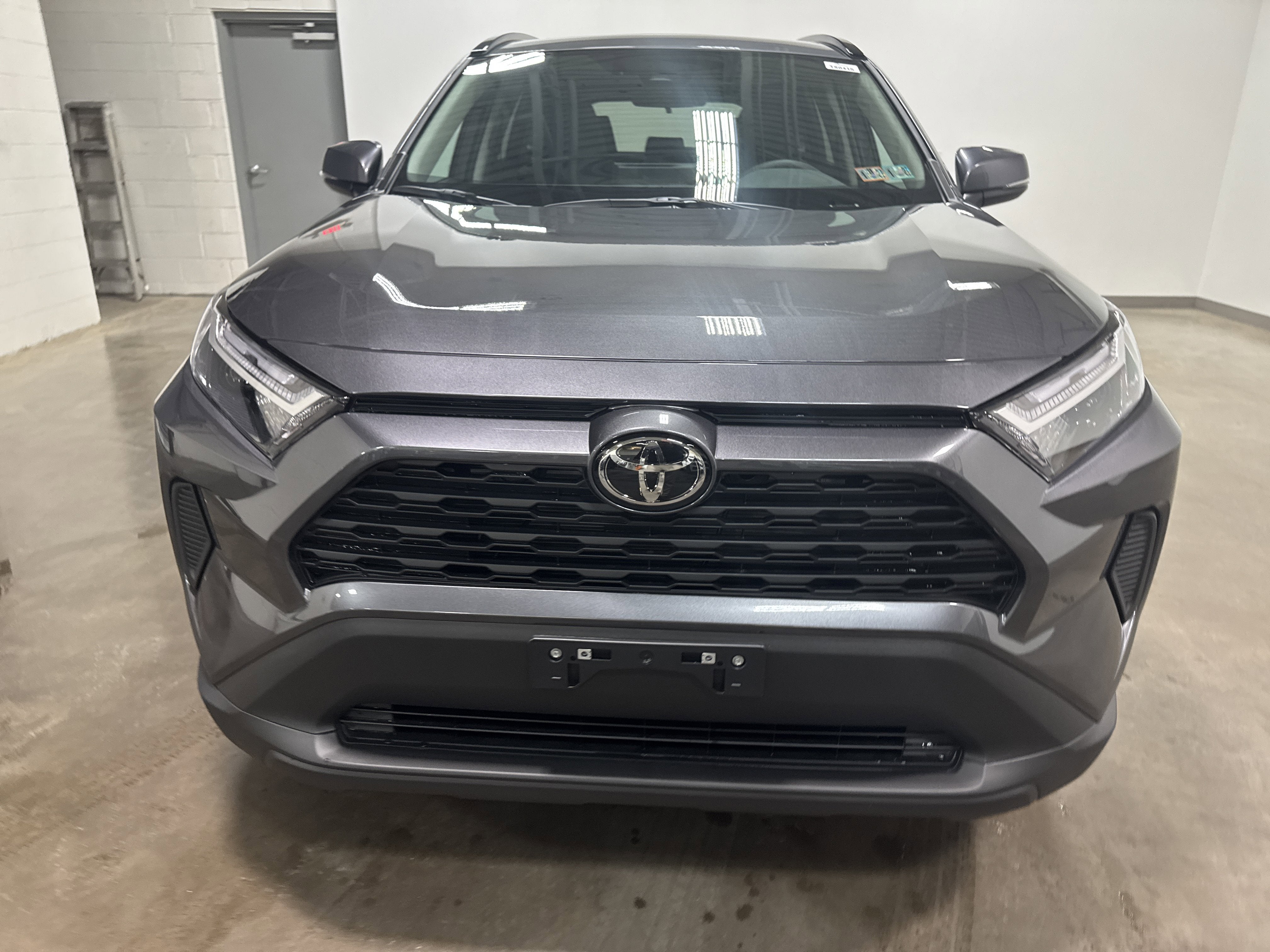 2025 Toyota RAV4 Hybrid Hybrid XLE