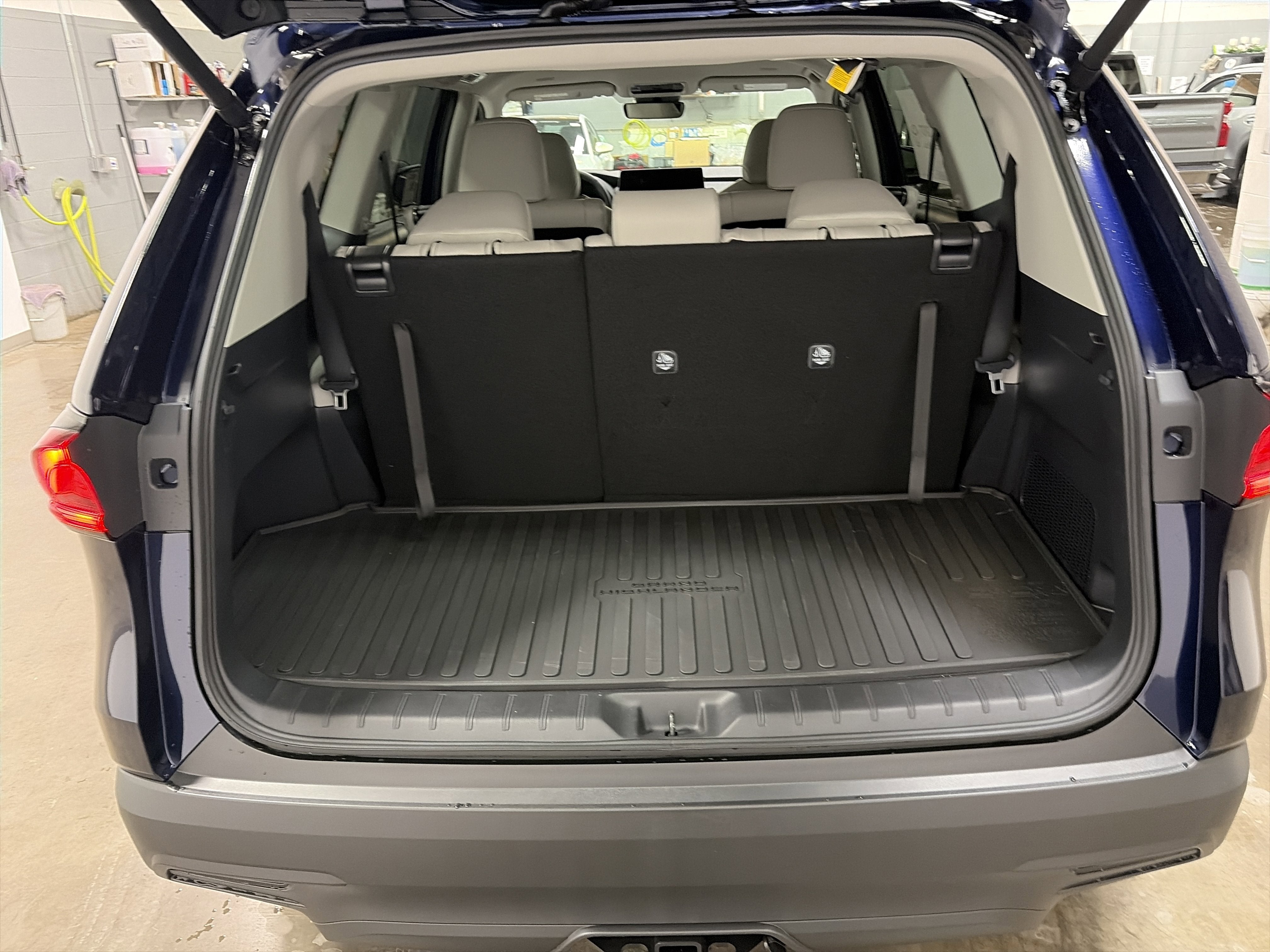 2026 Toyota Grand Highlander Hybrid Hybrid XLE