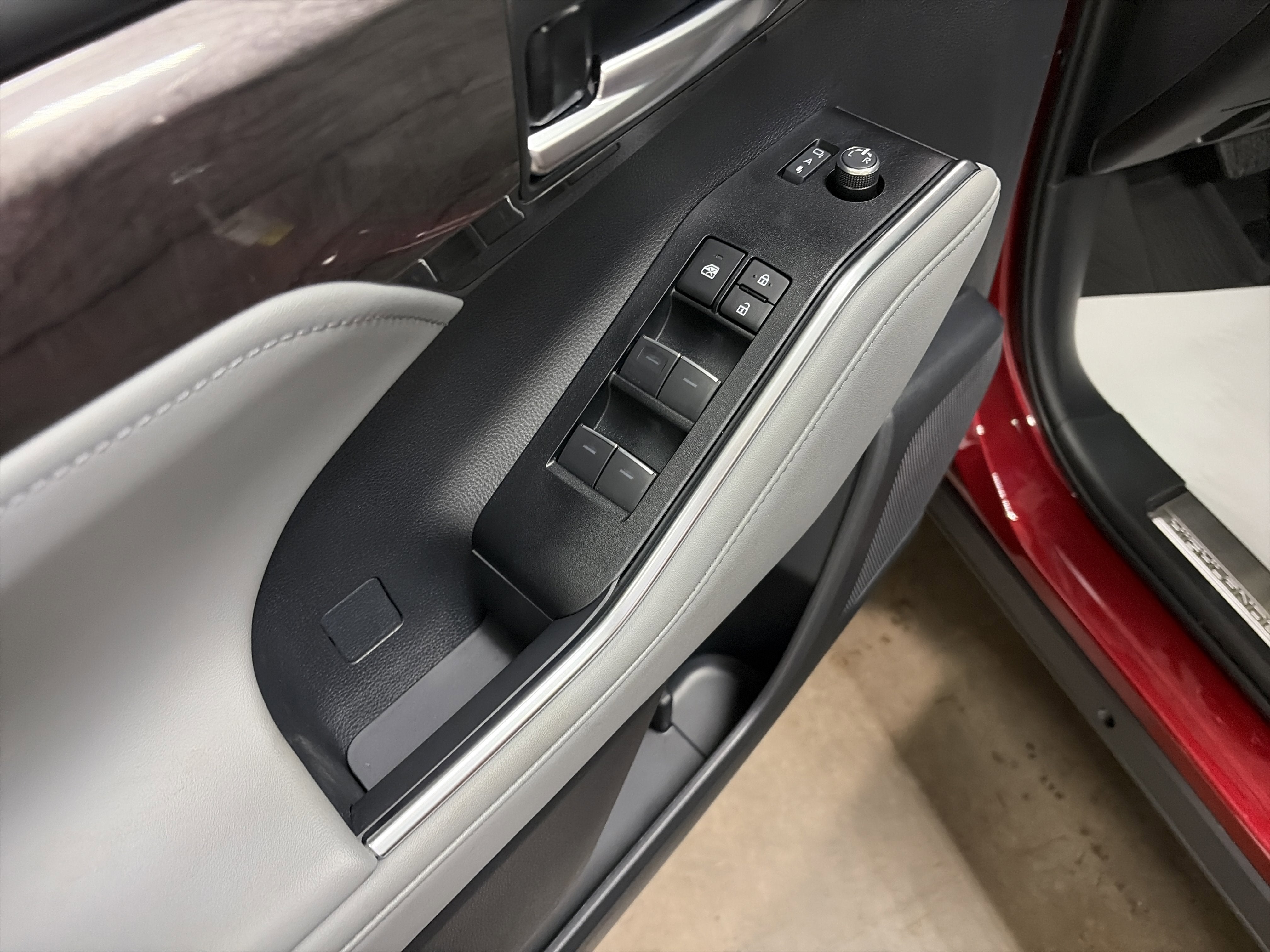 2026 Toyota Highlander Hybrid Hybrid Platinum