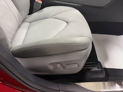 2026 Toyota Highlander Hybrid Hybrid Platinum