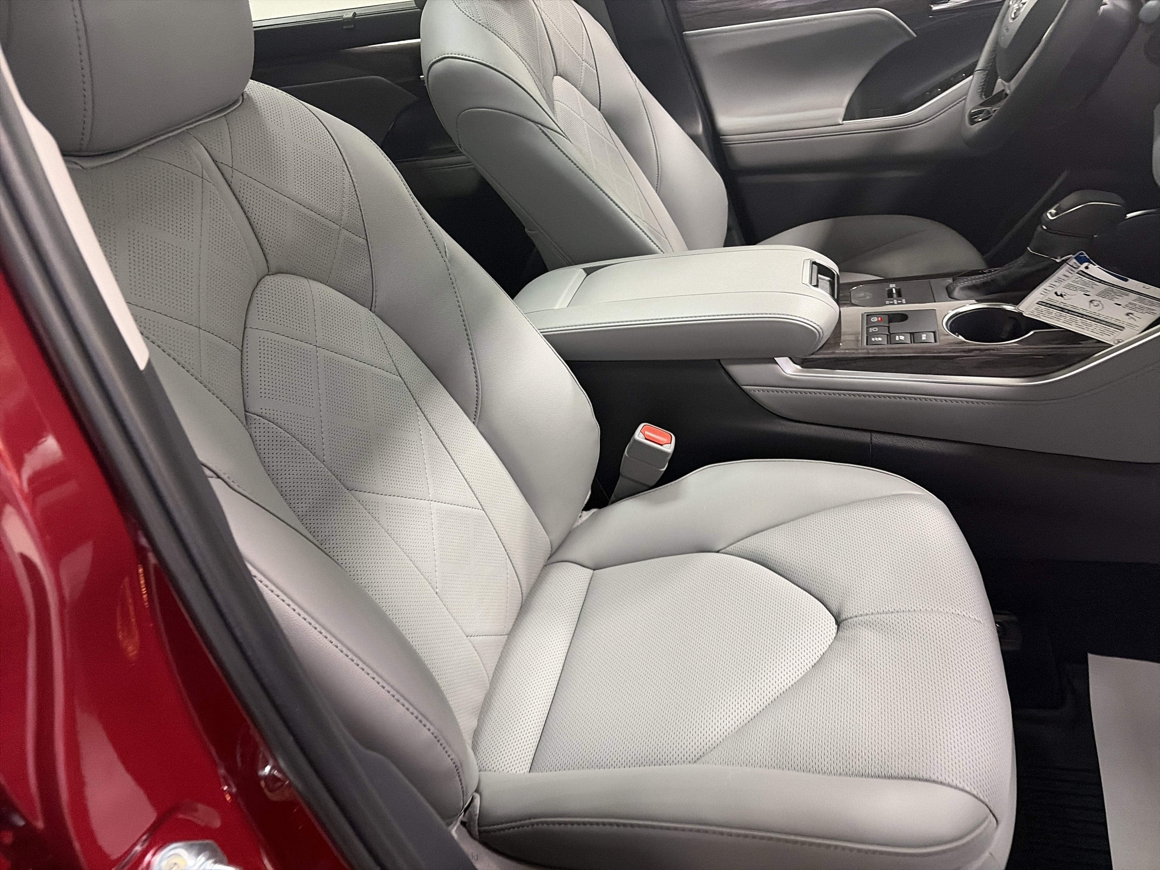 2026 Toyota Highlander Hybrid Hybrid Platinum