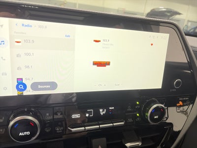 2026 Toyota Highlander Hybrid Hybrid Platinum