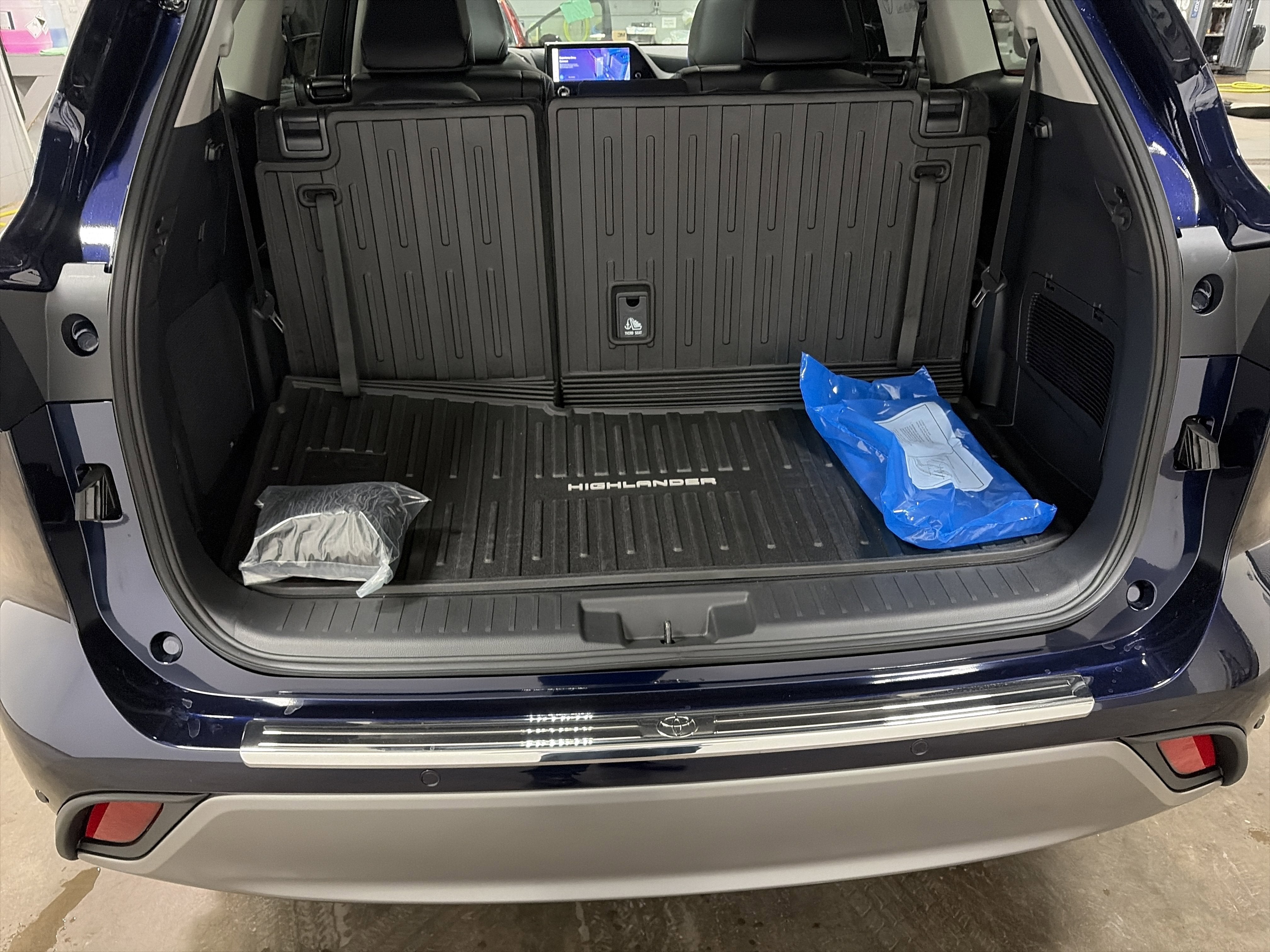 2026 Toyota Highlander Hybrid Hybrid Platinum