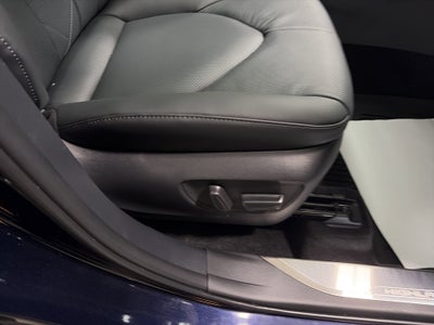 2026 Toyota Highlander Hybrid Hybrid Platinum