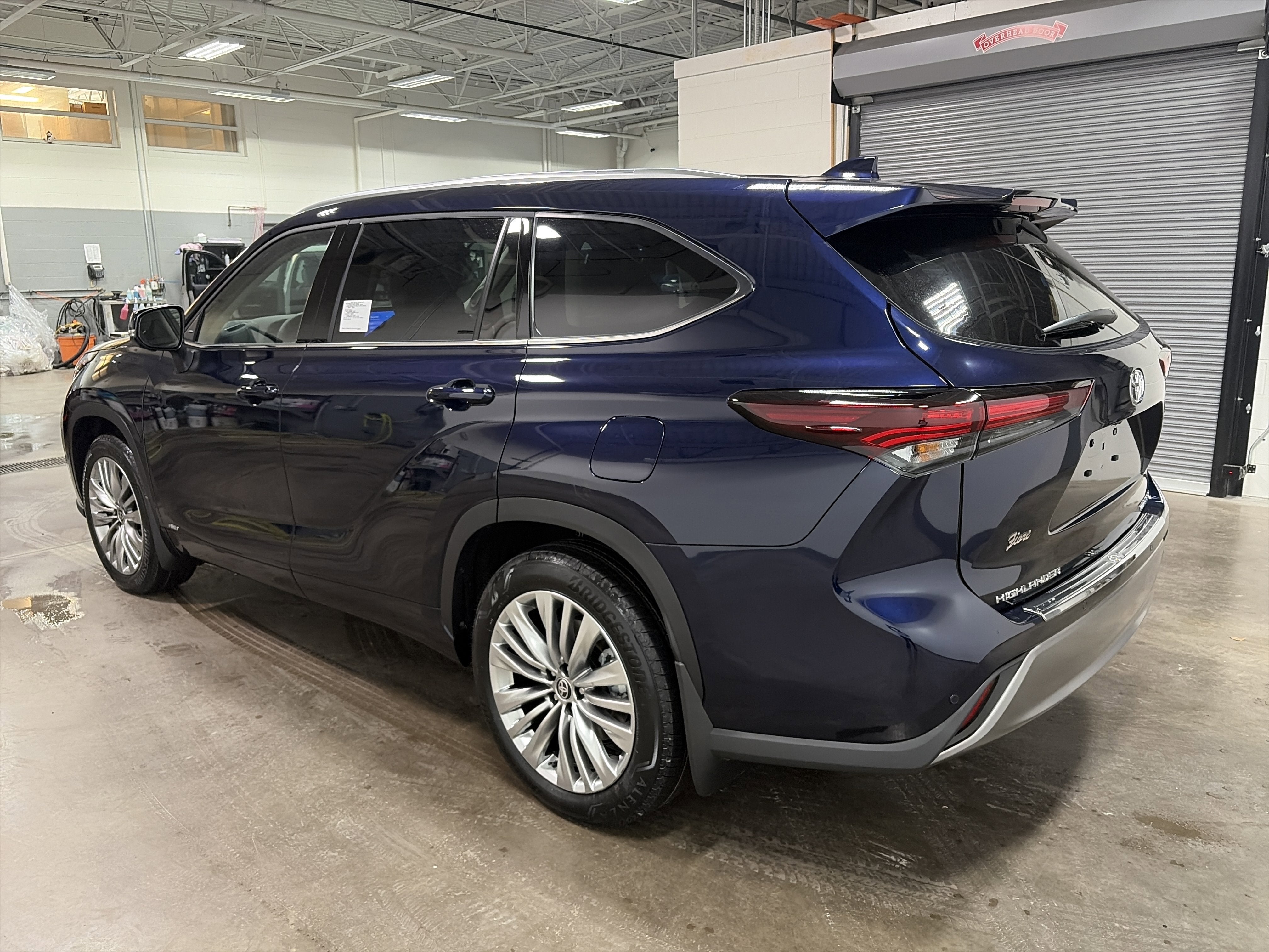 2026 Toyota Highlander Hybrid Hybrid Platinum