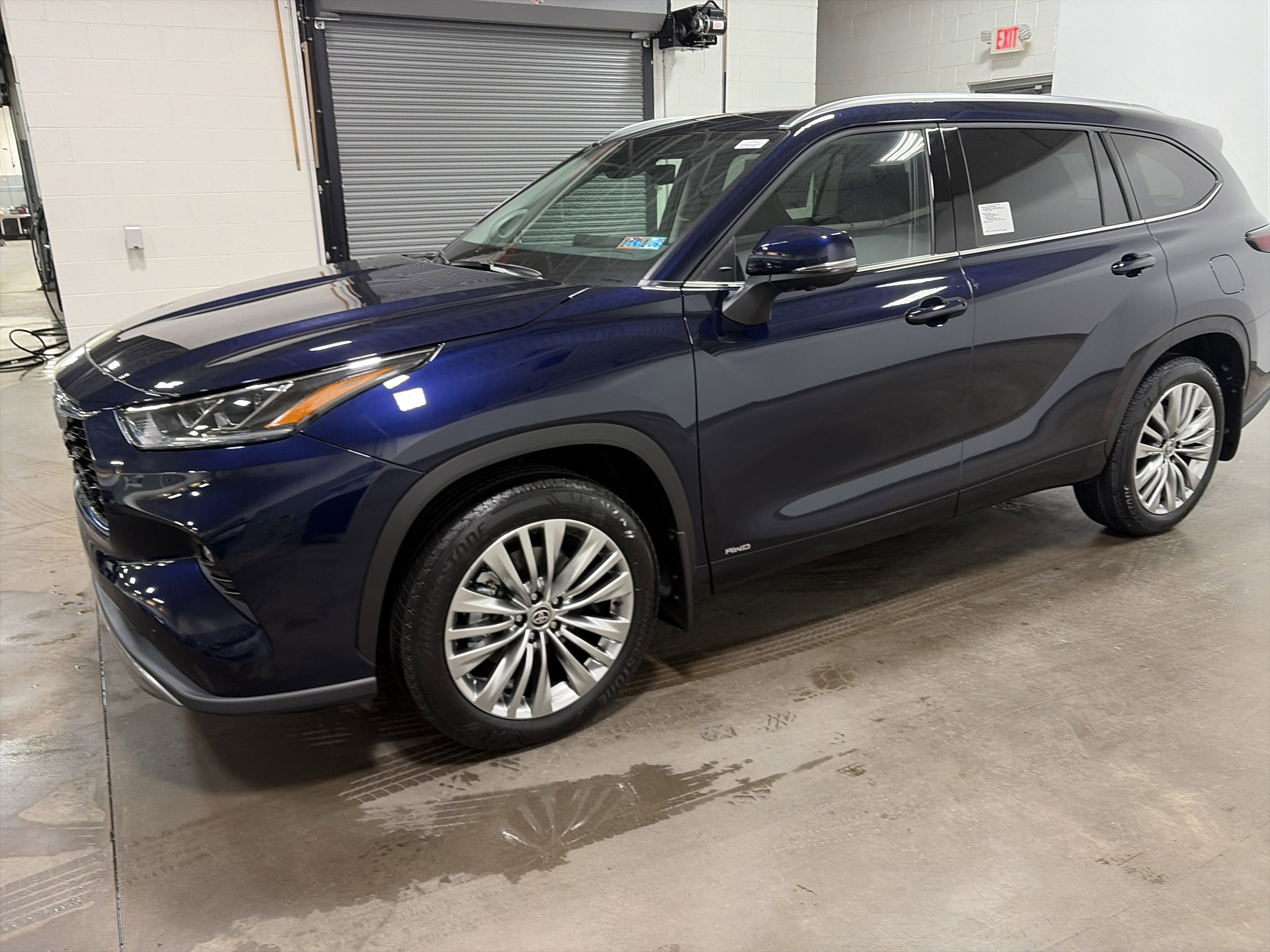 2026 Toyota Highlander Hybrid Hybrid Platinum