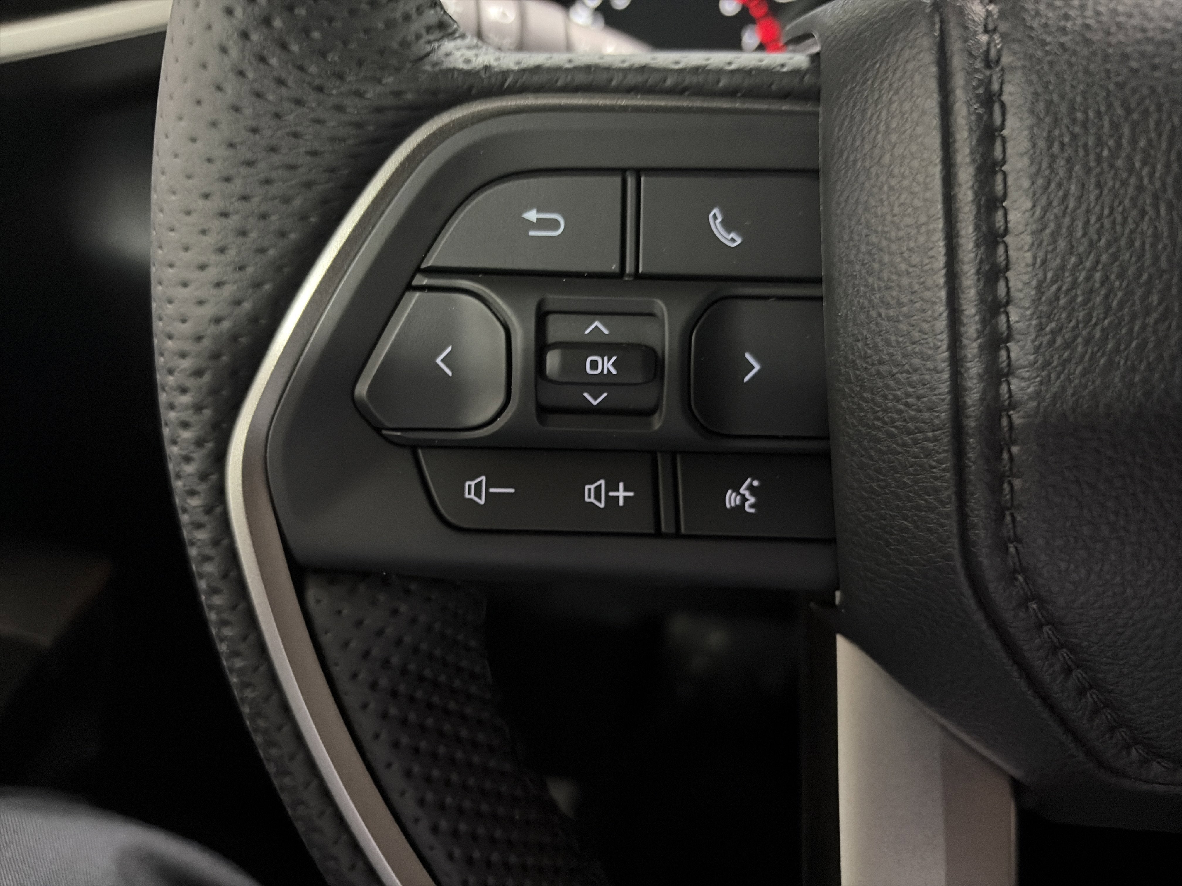 2026 Toyota Tundra SR5 CrewMax 5.5' Bed