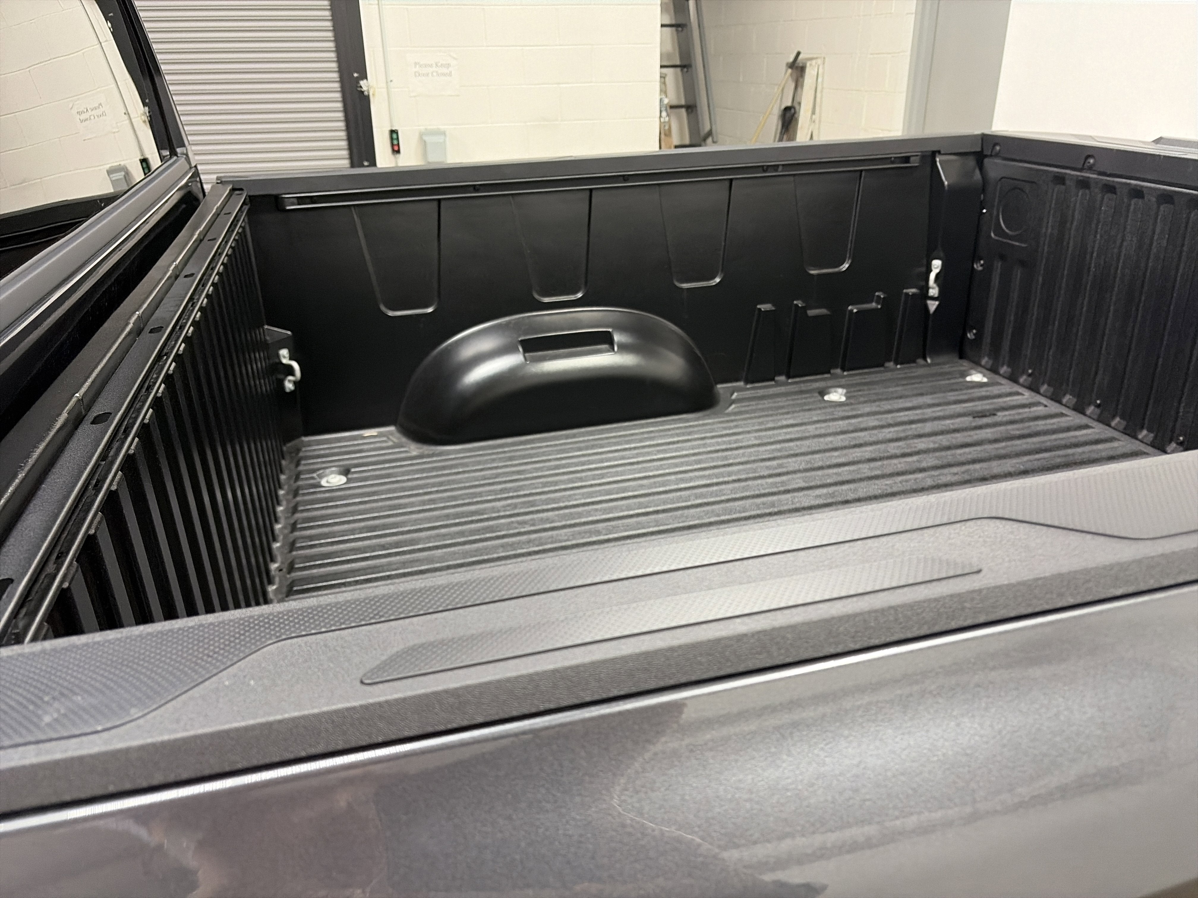 2026 Toyota Tundra SR5 CrewMax 5.5' Bed