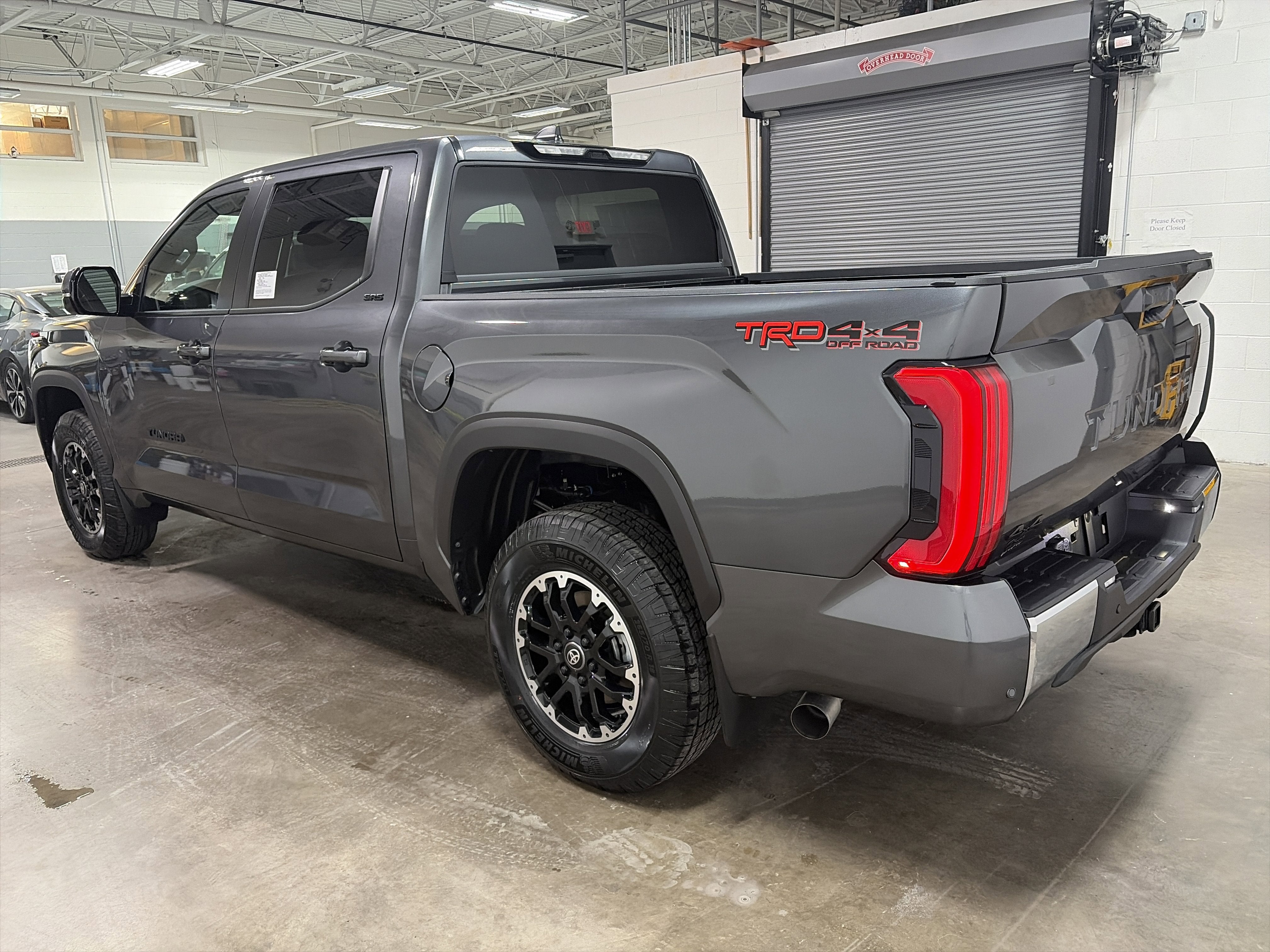 2026 Toyota Tundra SR5 CrewMax 5.5' Bed