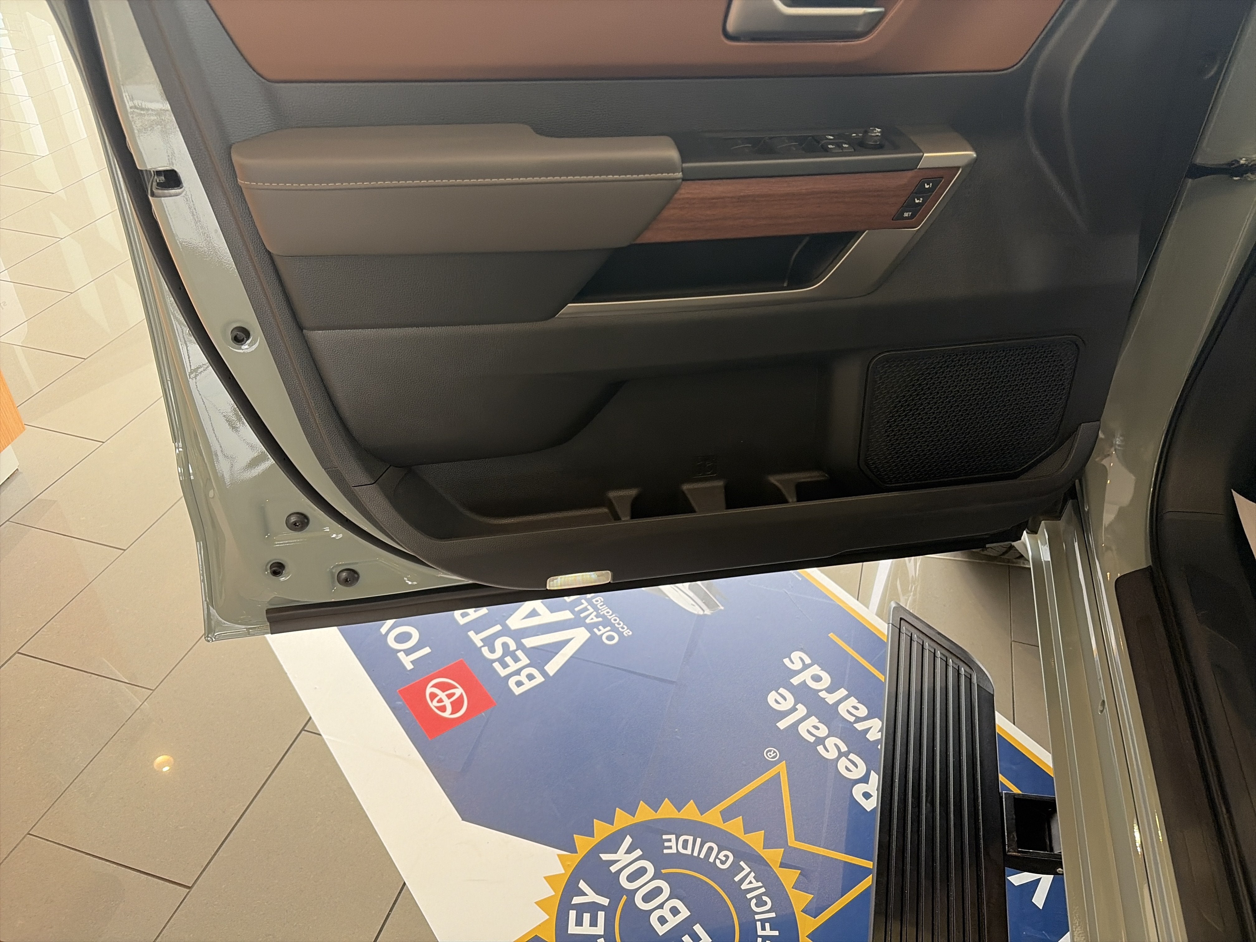 2026 Toyota Tundra i-FORCE MAX 1794 Edition i-FORCE MAX