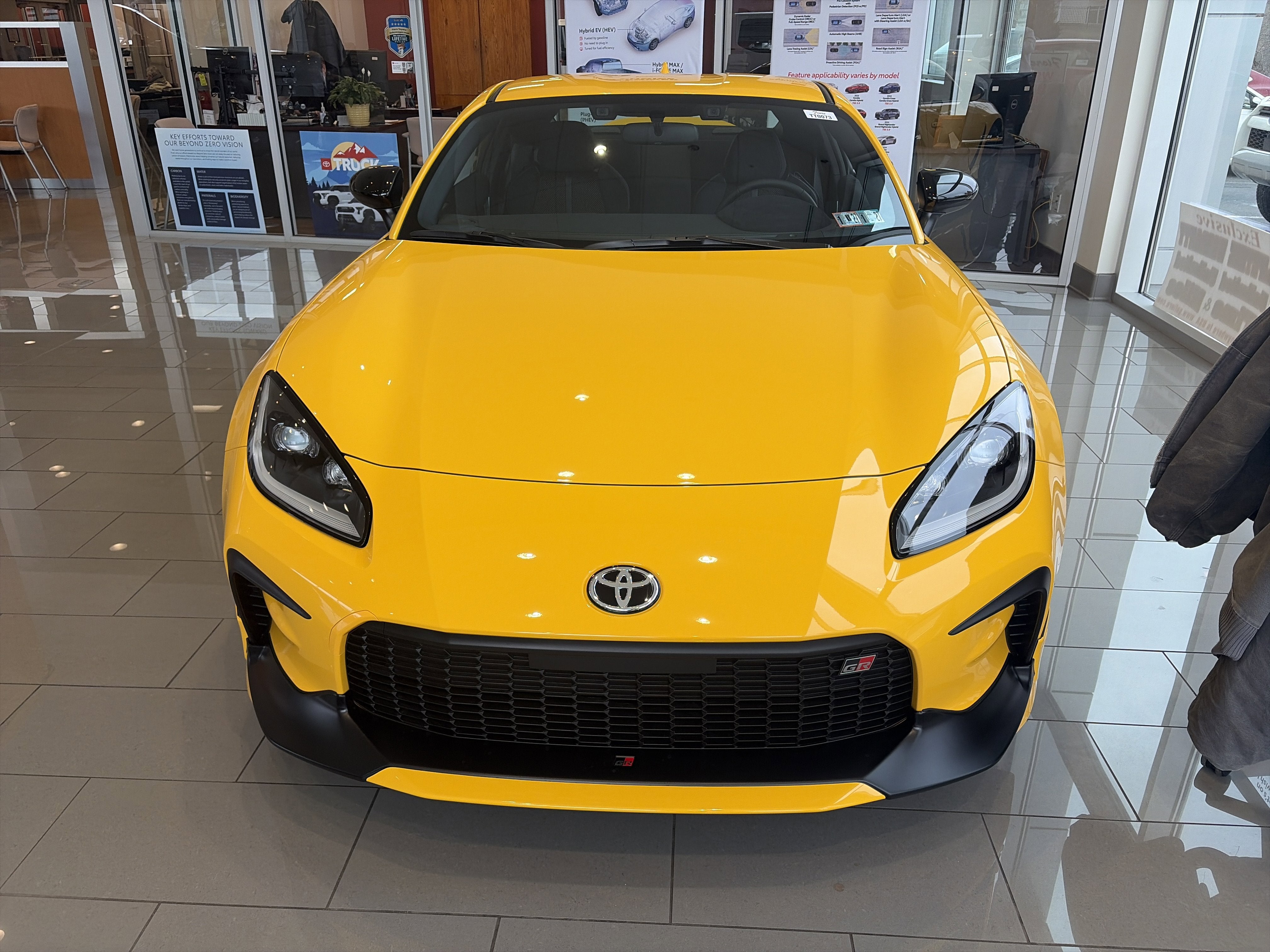 2026 Toyota GR86 GR86 Yuzu Edition