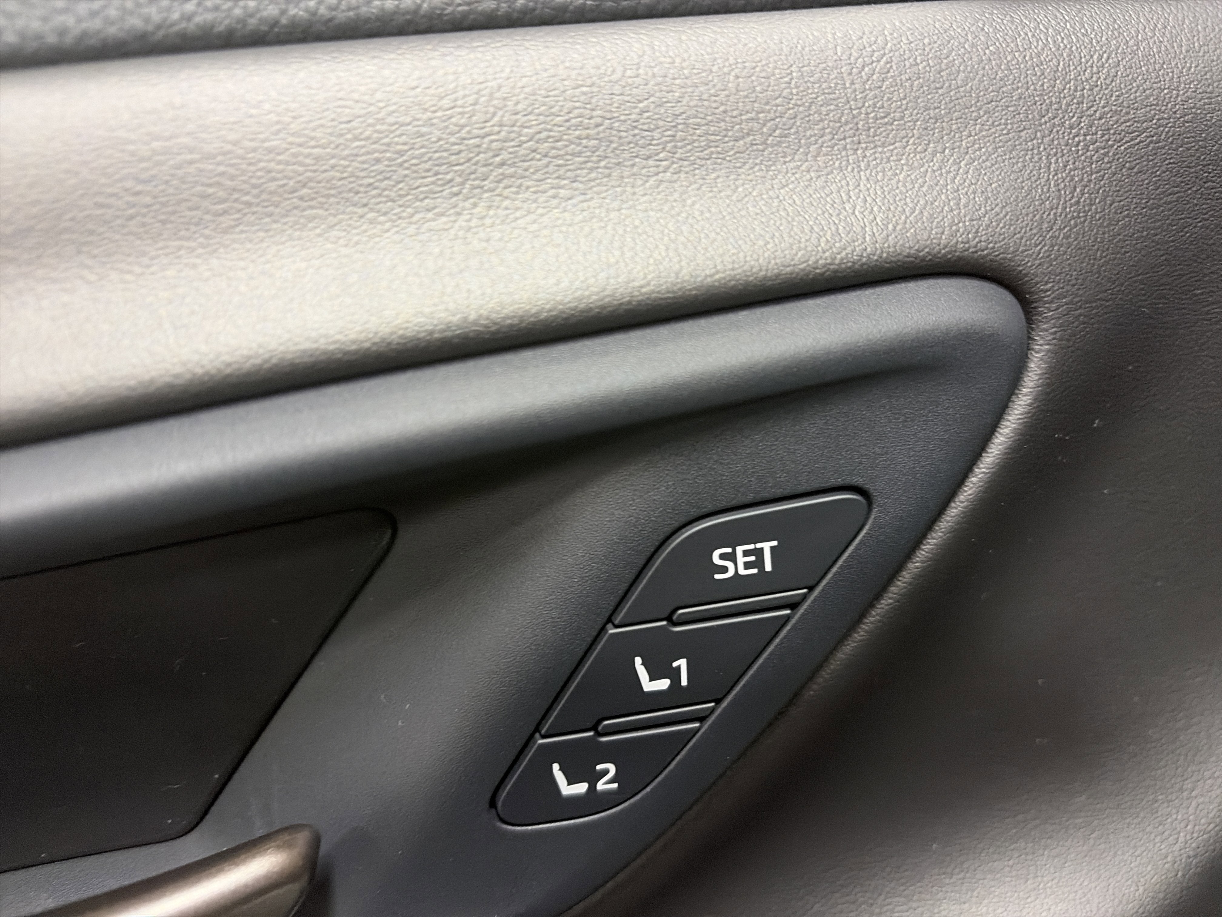 2026 Toyota Toyota Crown Nightshade