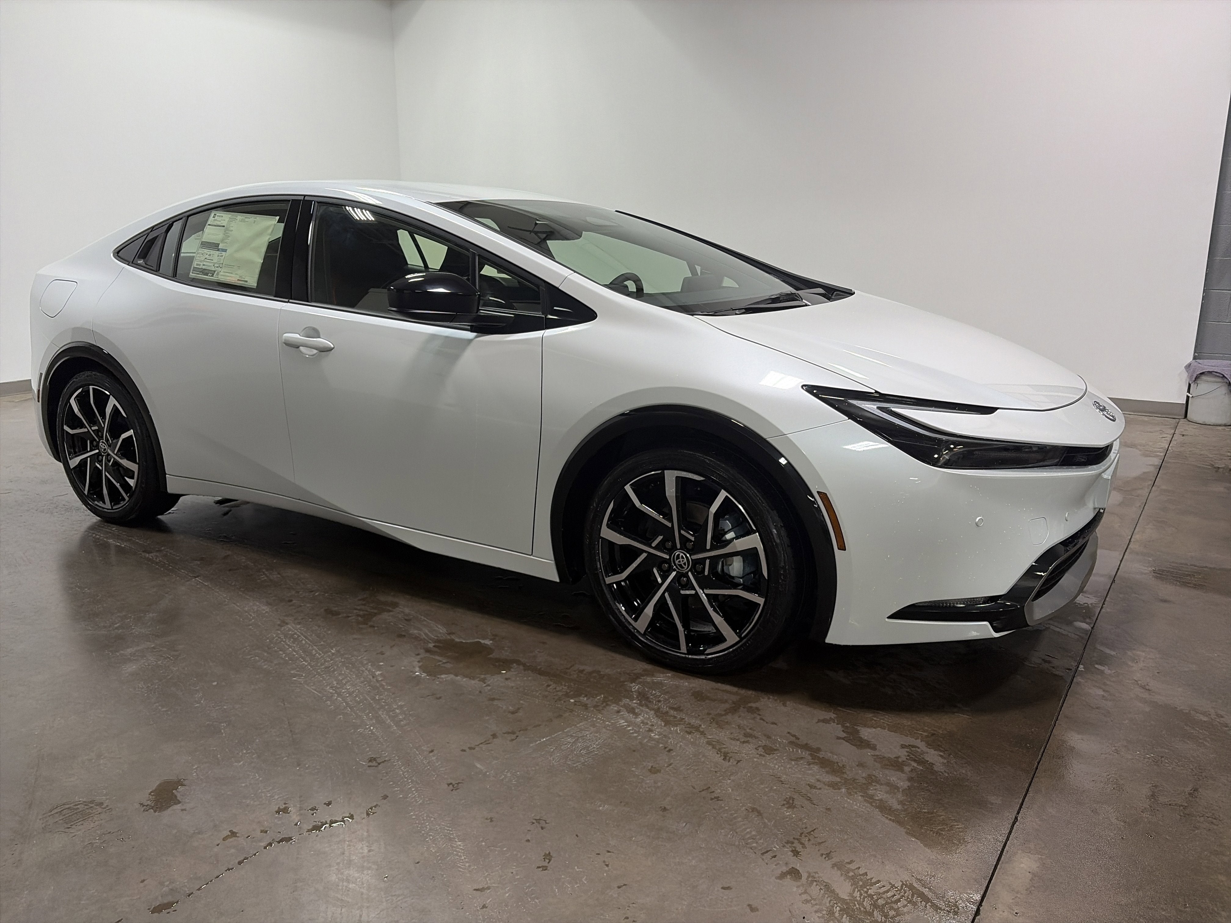 2026 Toyota Prius Plug-in Hybrid XSE