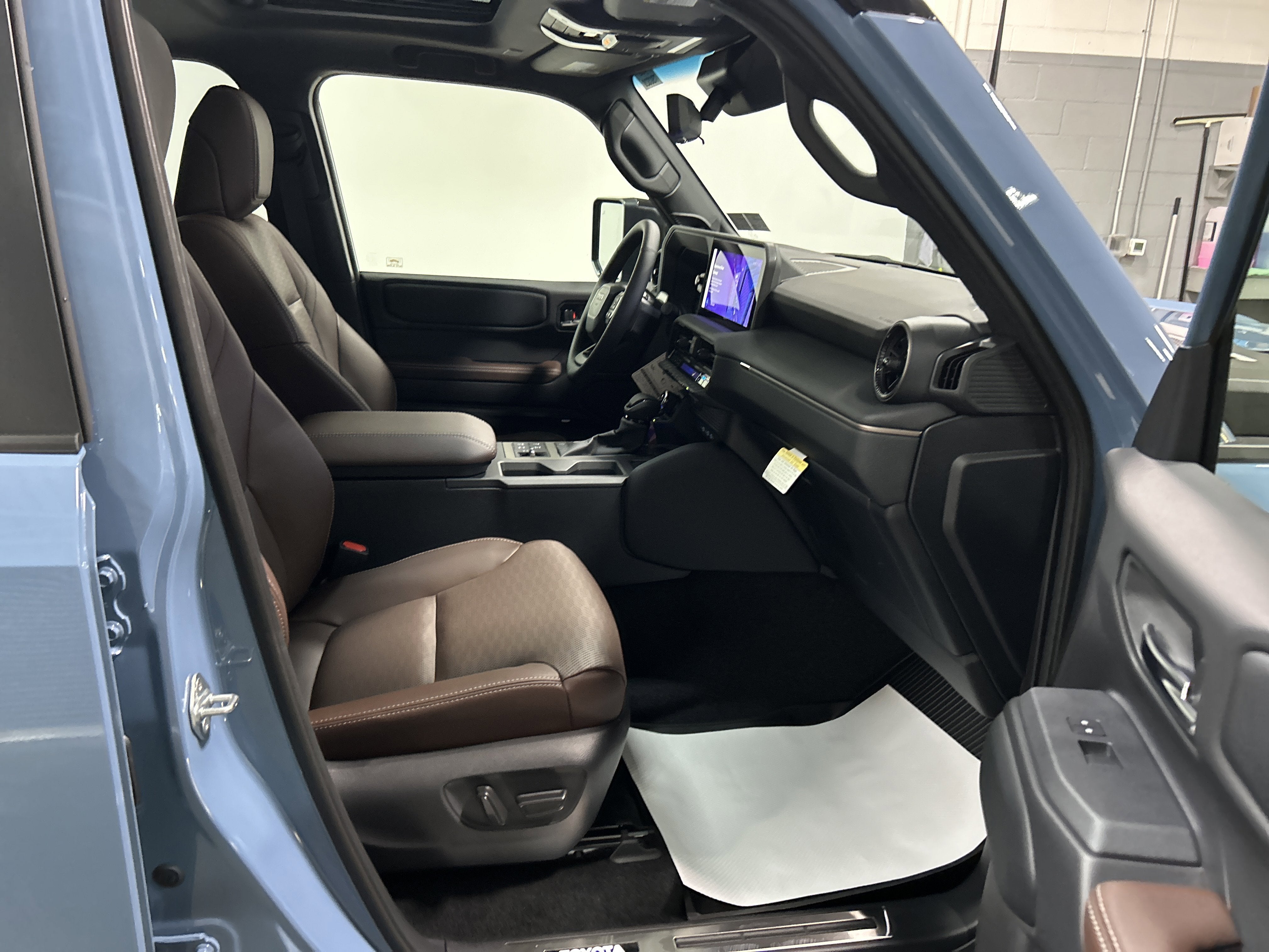 2025 Toyota Land Cruiser Land Cruiser