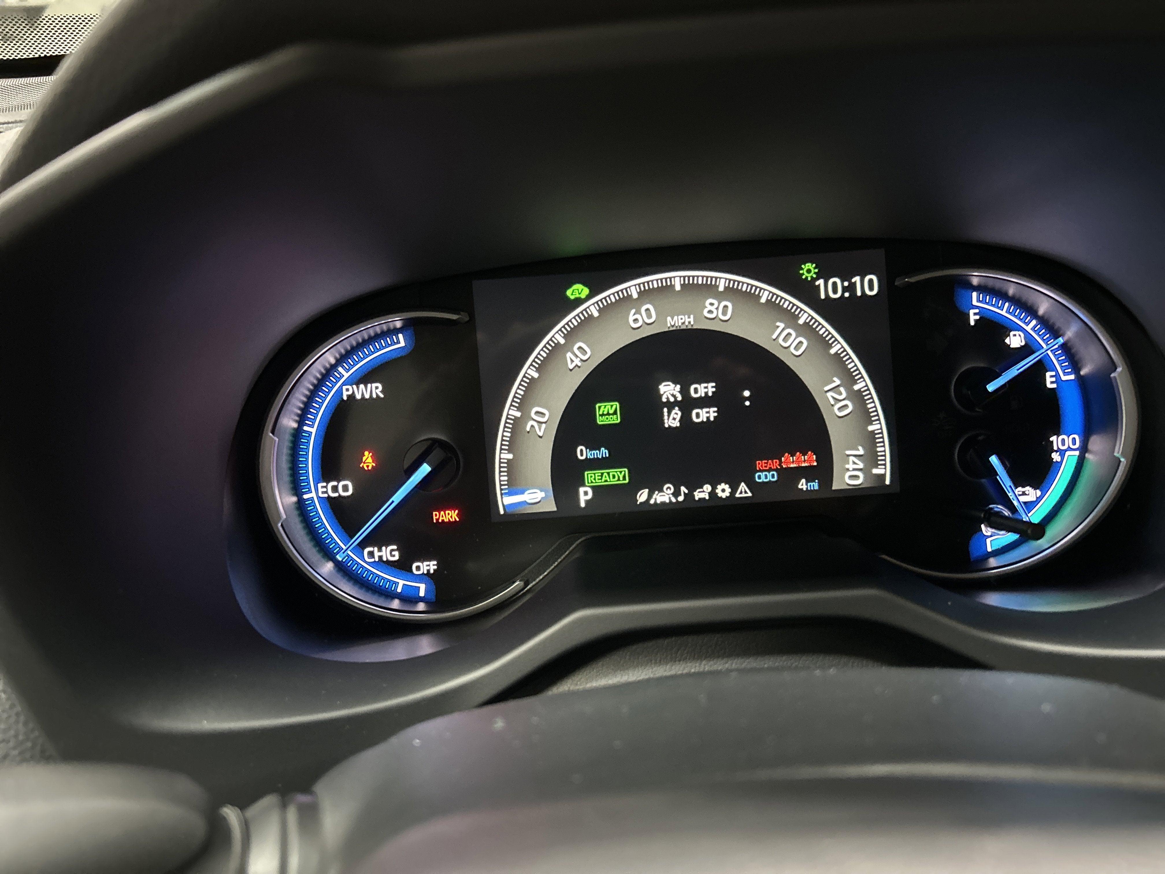 2025 Toyota RAV4 Plug-in Hybrid SE