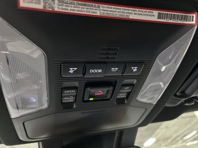 2025 Toyota RAV4 Plug-in Hybrid SE