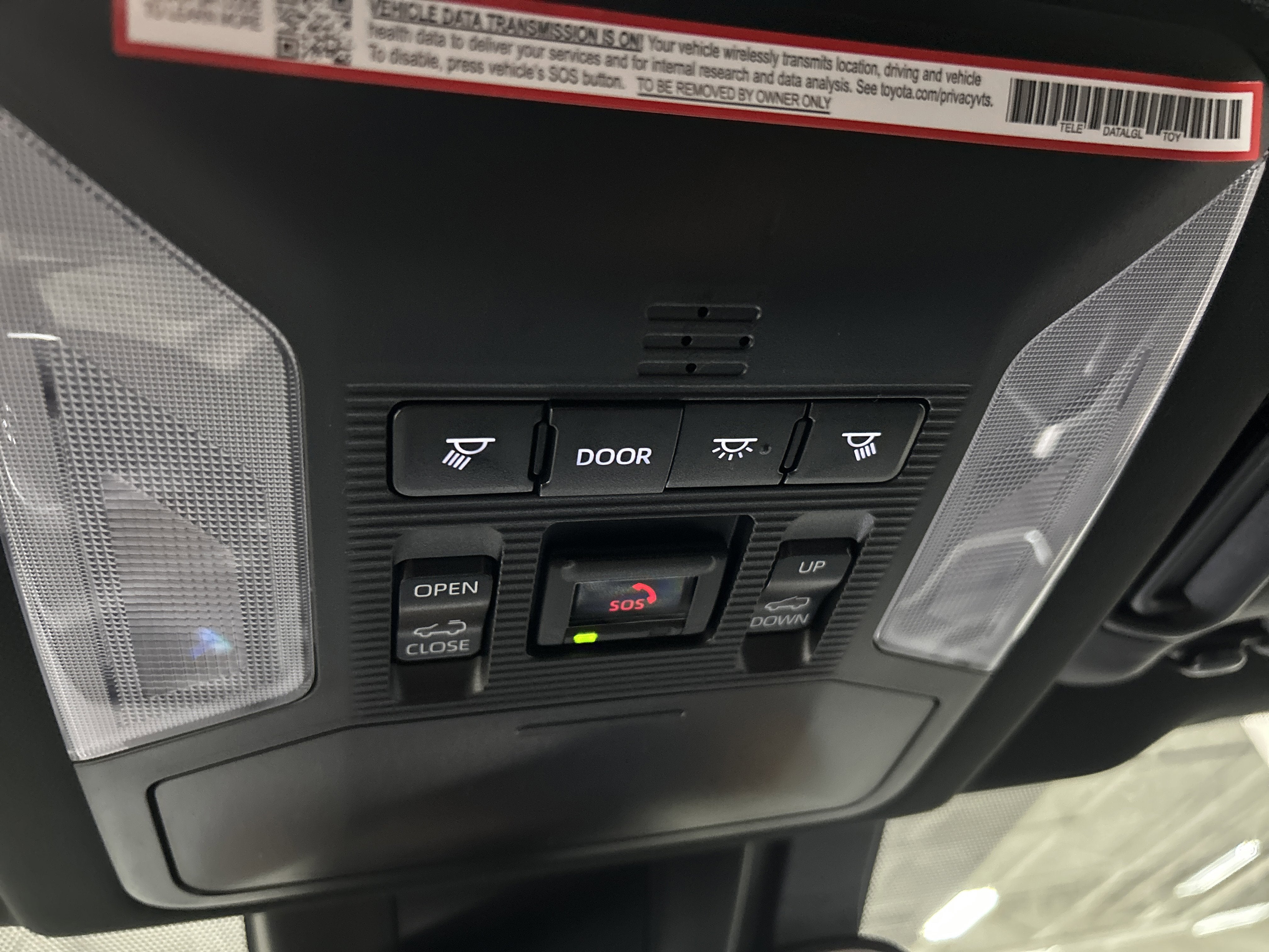 2025 Toyota RAV4 Plug-in Hybrid SE