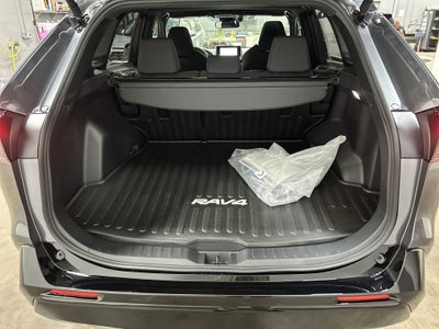 2025 Toyota RAV4 Plug-in Hybrid SE