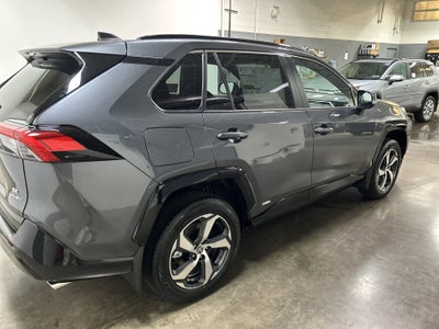2025 Toyota RAV4 Plug-in Hybrid SE