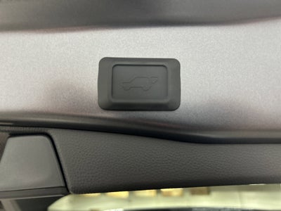 2025 Toyota RAV4 Plug-in Hybrid SE