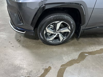 2025 Toyota RAV4 Plug-in Hybrid SE
