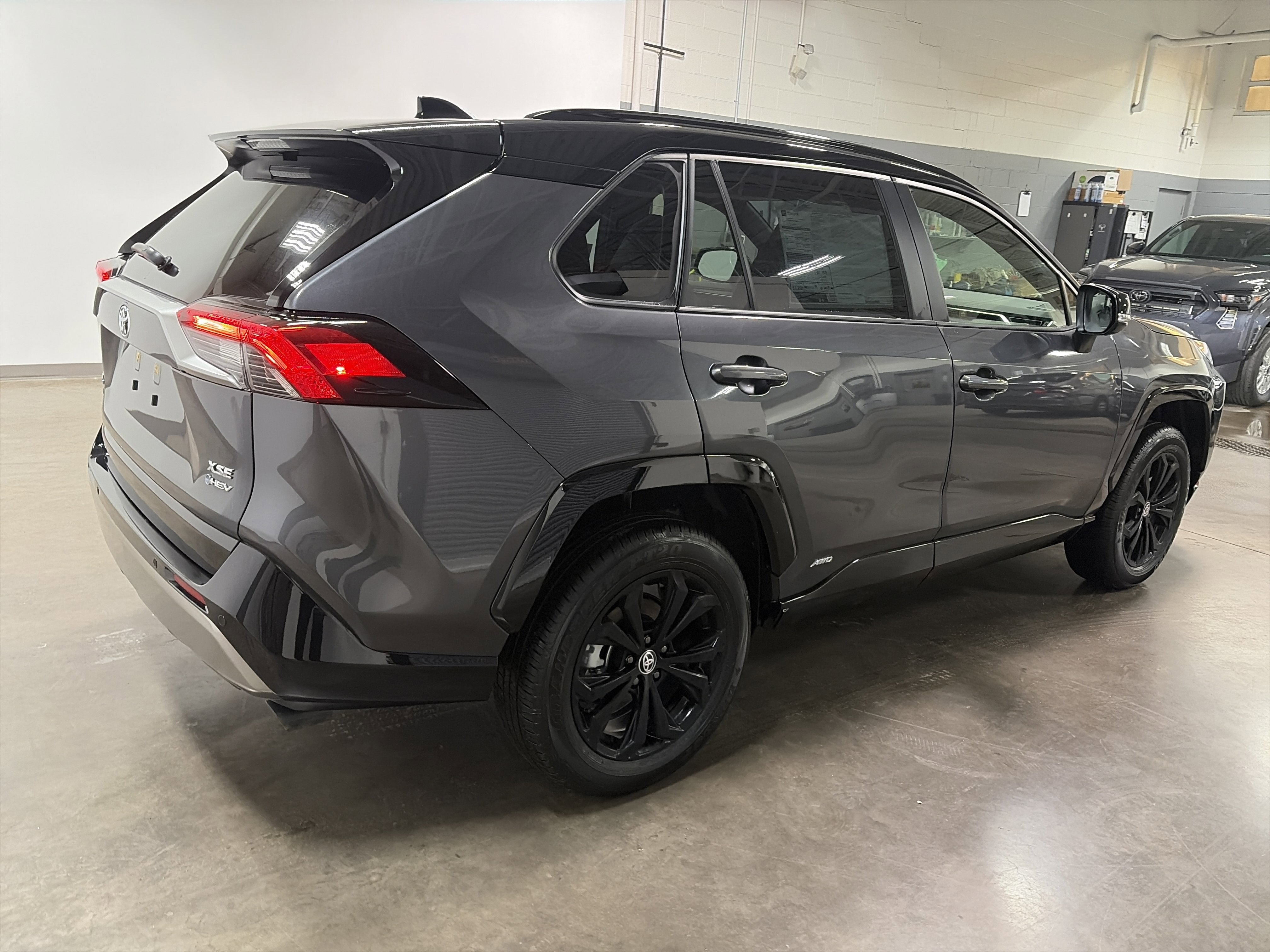 2025 Toyota RAV4 Hybrid Hybrid XSE