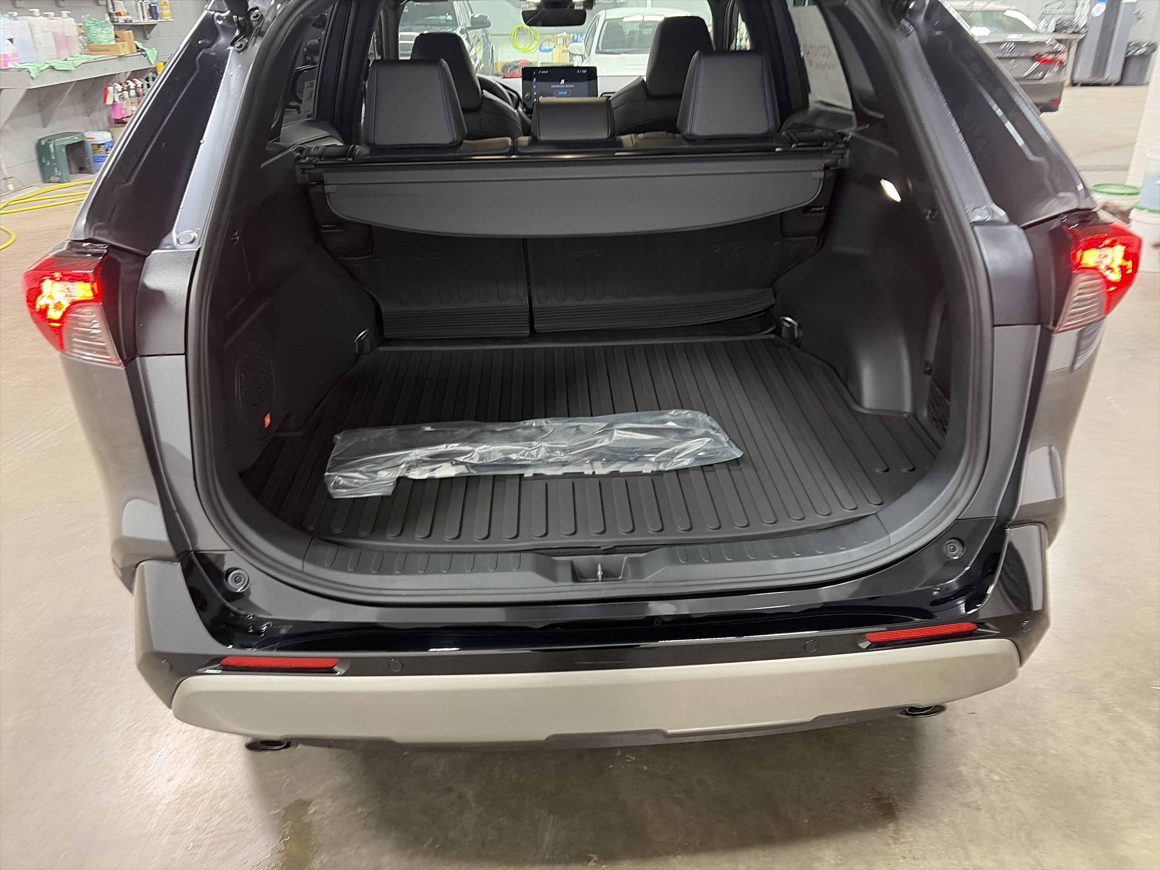 2025 Toyota RAV4 Hybrid Hybrid XSE