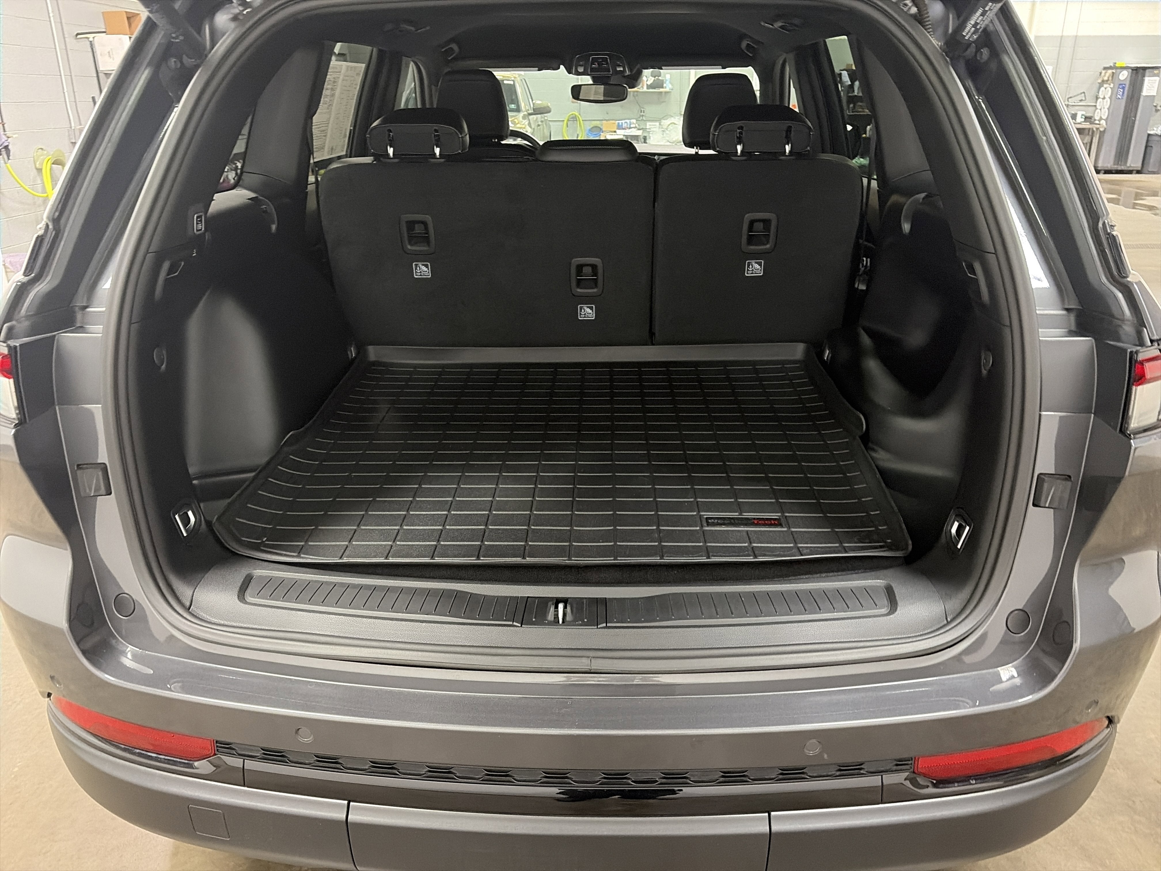 2022 Jeep Grand Cherokee Altitude