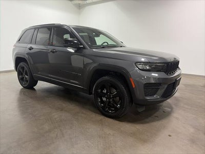 2022 Jeep Grand Cherokee Altitude