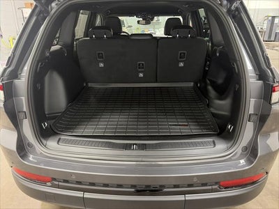 2022 Jeep Grand Cherokee Altitude