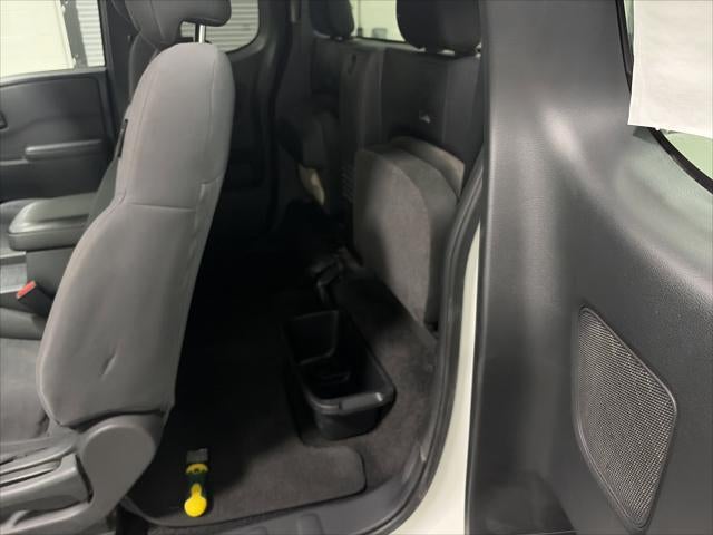 2024 Nissan Frontier S
