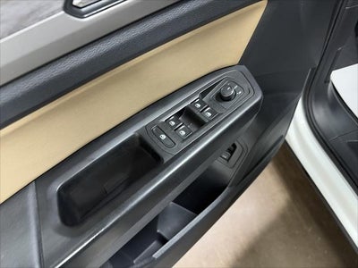 2020 Volkswagen Atlas Cross Sport 3.6L V6 SE w/Technology
