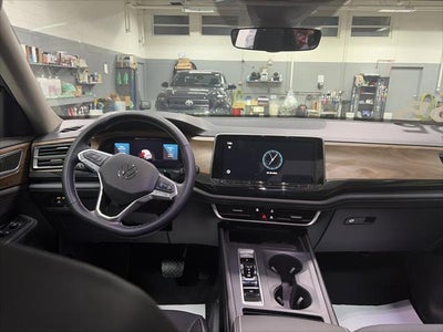 2025 Volkswagen Atlas 2.0T SE