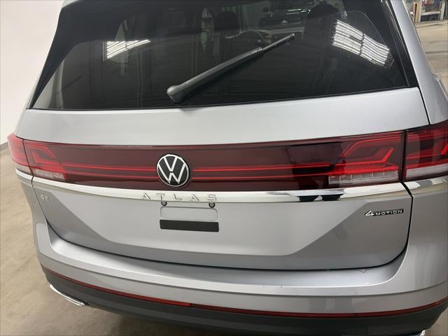 2025 Volkswagen Atlas 2.0T SE