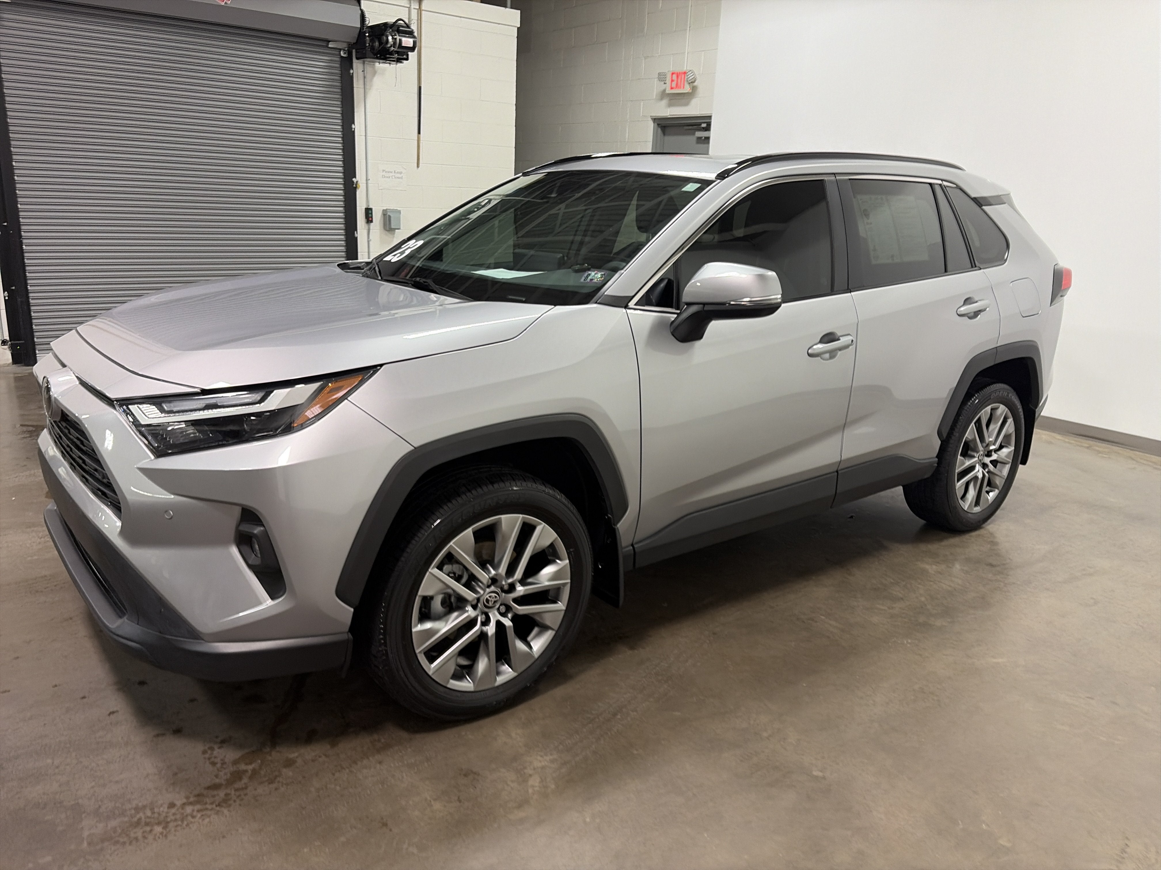 2023 Toyota RAV4 XLE Premium
